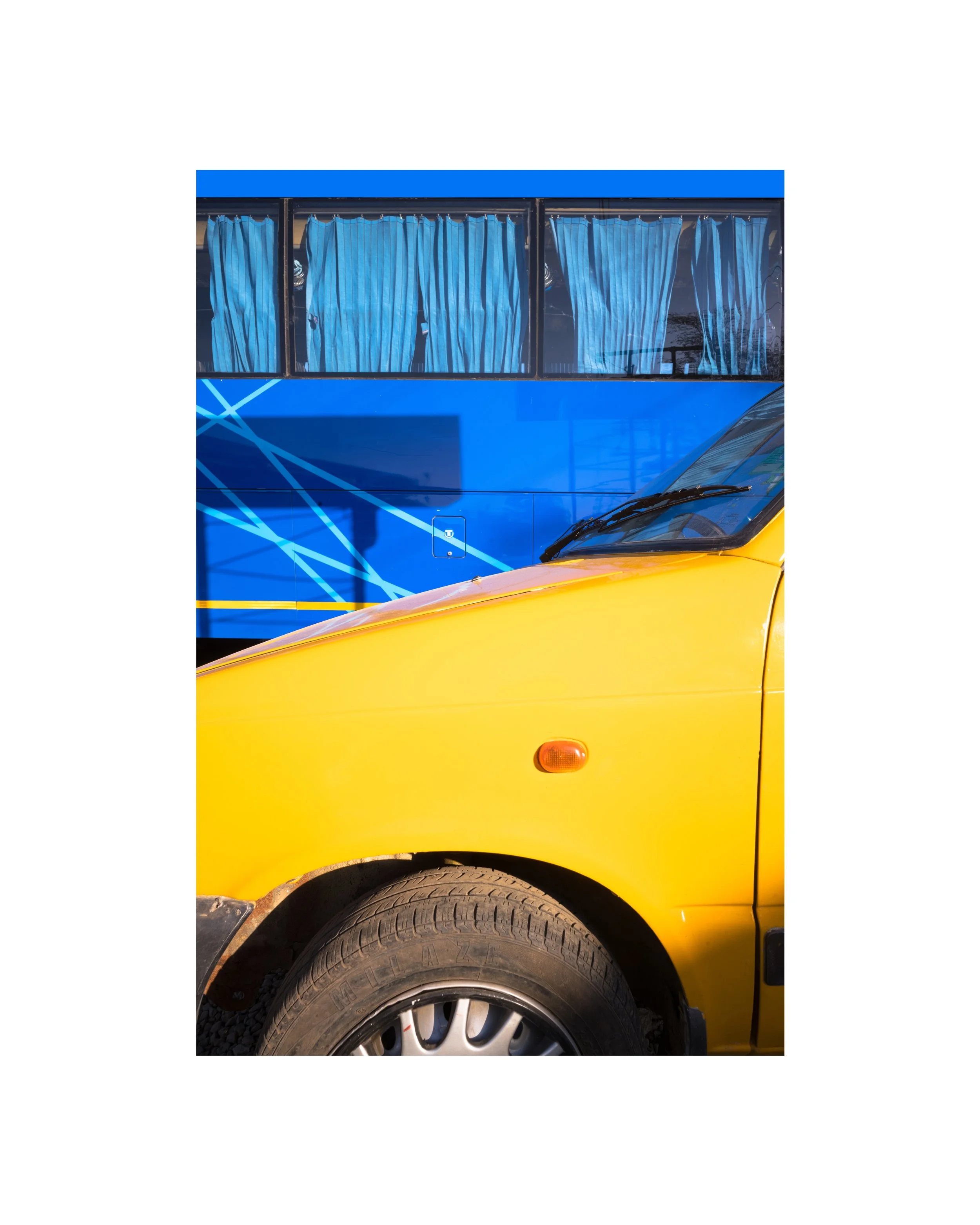 low-to-the-street-2023-maharashtra-india_53929394268_o.jpg