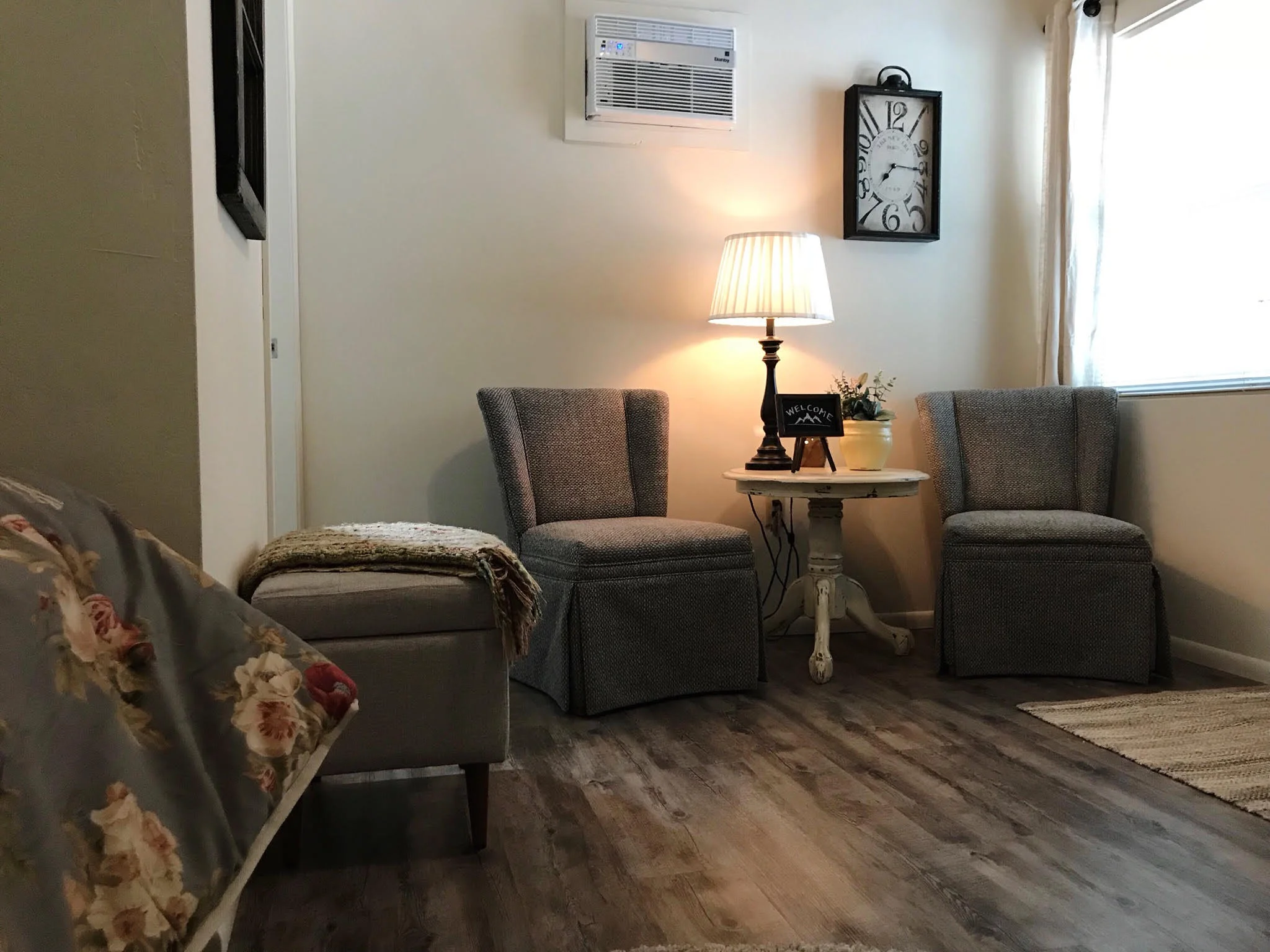 Cozy Mountain Cabin — Clingans Junction