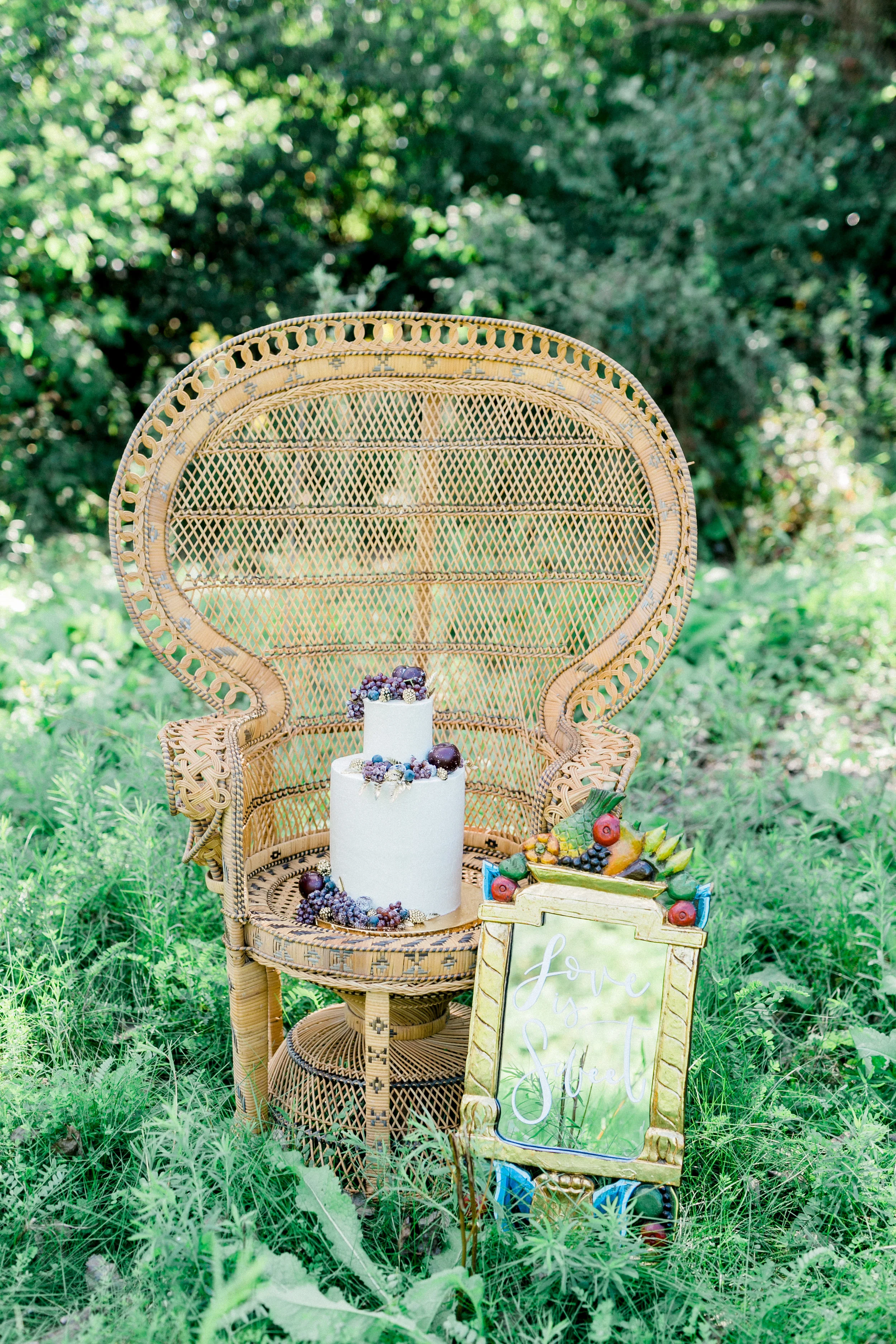 Photography: Miriam Bulcher Photography Flowers: Blooms by Brandi