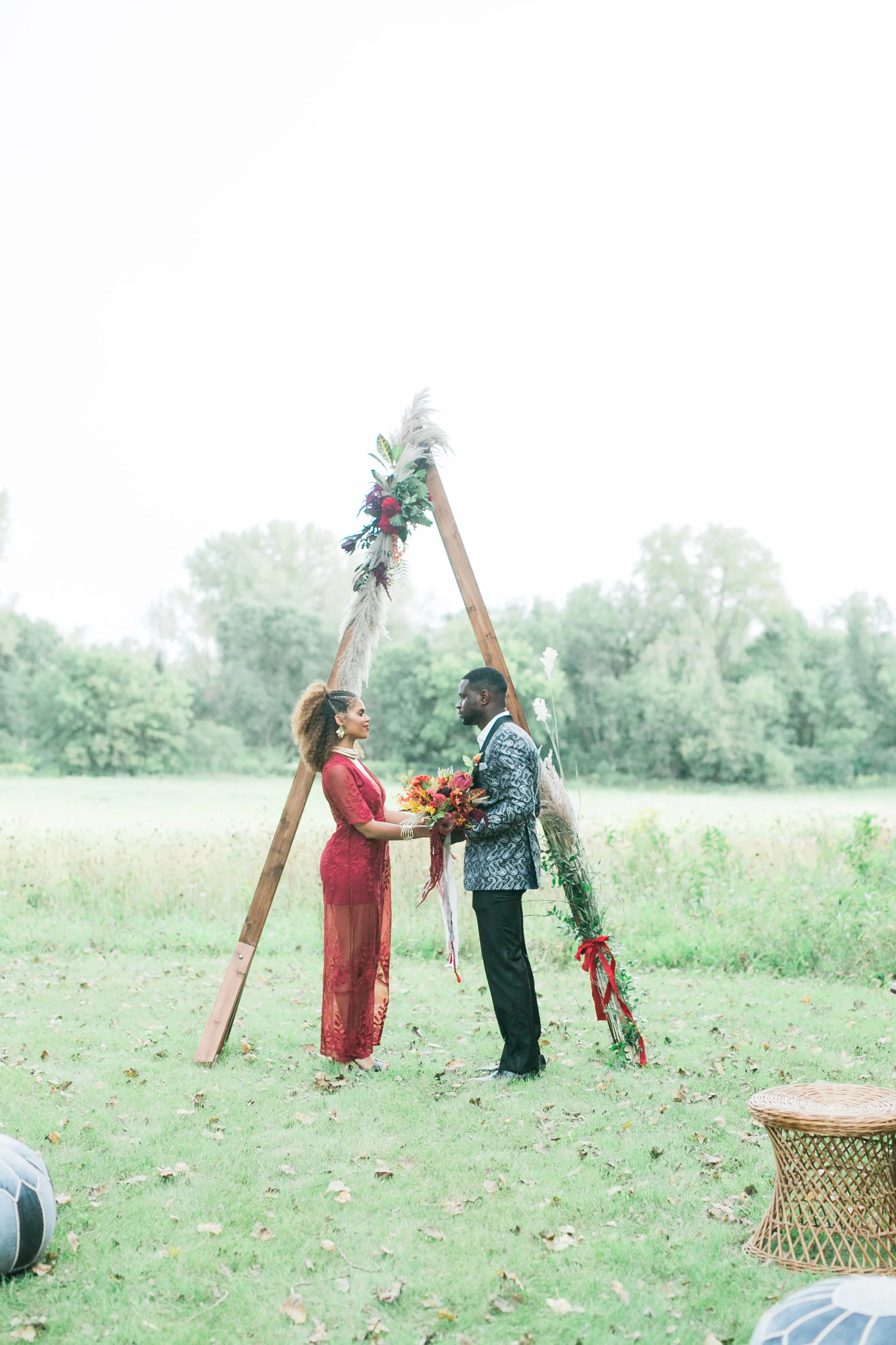 Photography: Miriam Bulcher Photography Flowers: Blooms by Brandy