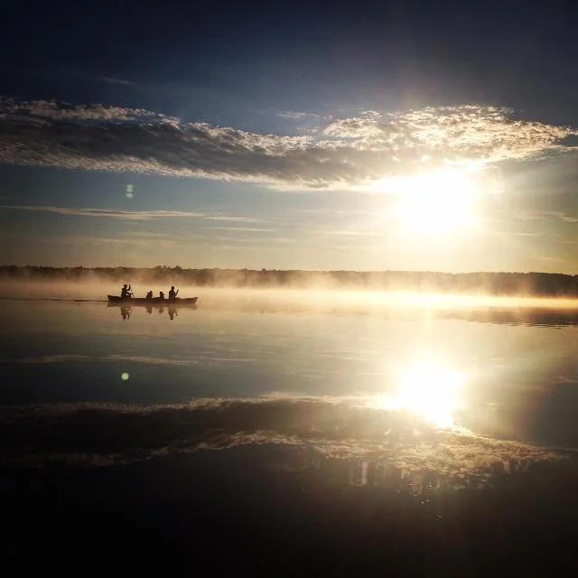 canoe.jpg