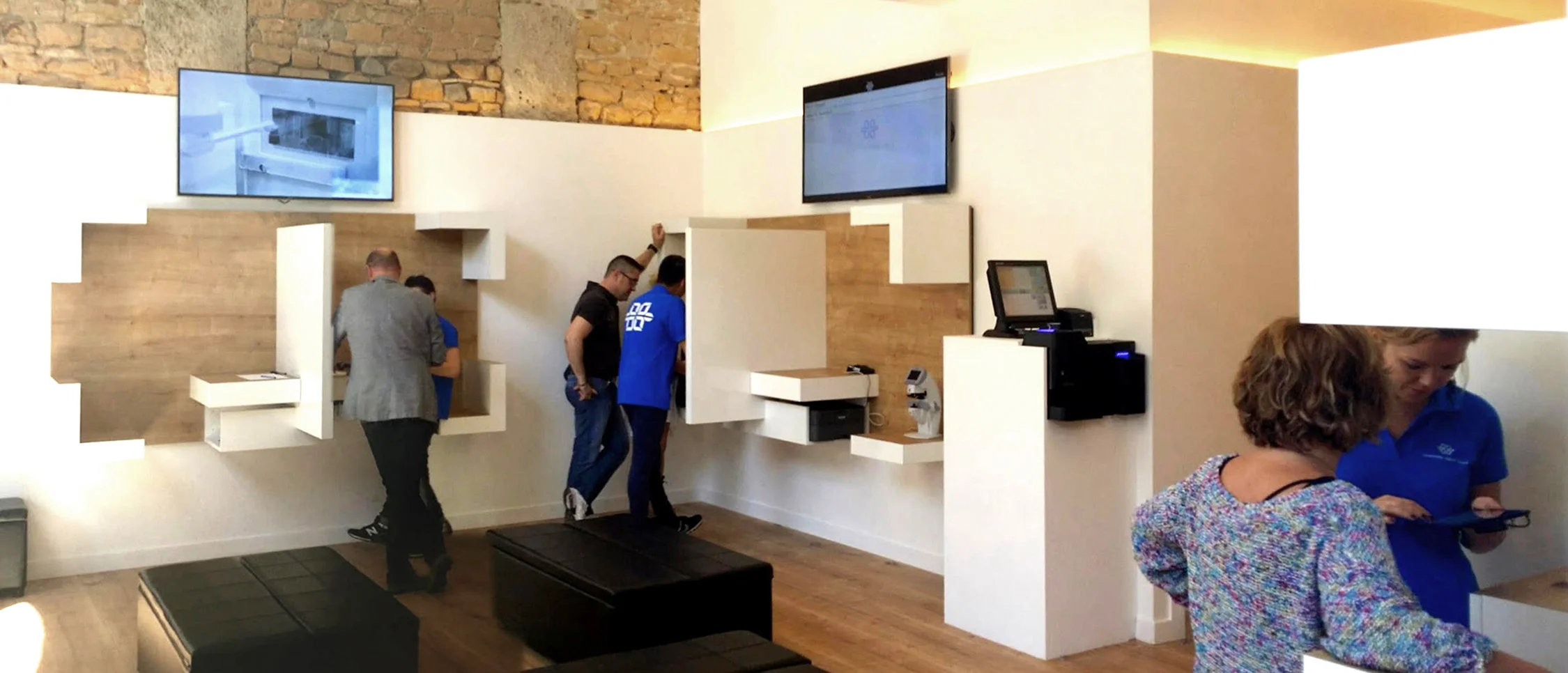 lunettes_pour_tous_interieur boutique lyon ar studio d'architectures (5).jpg