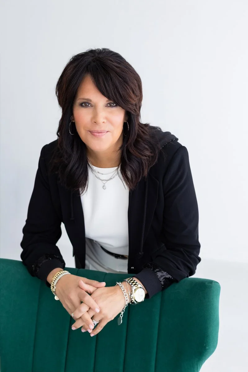 Kelli_Valade_Headshots_STEPH GRANT_PHOTOGRAPHY_2026-28.jpg