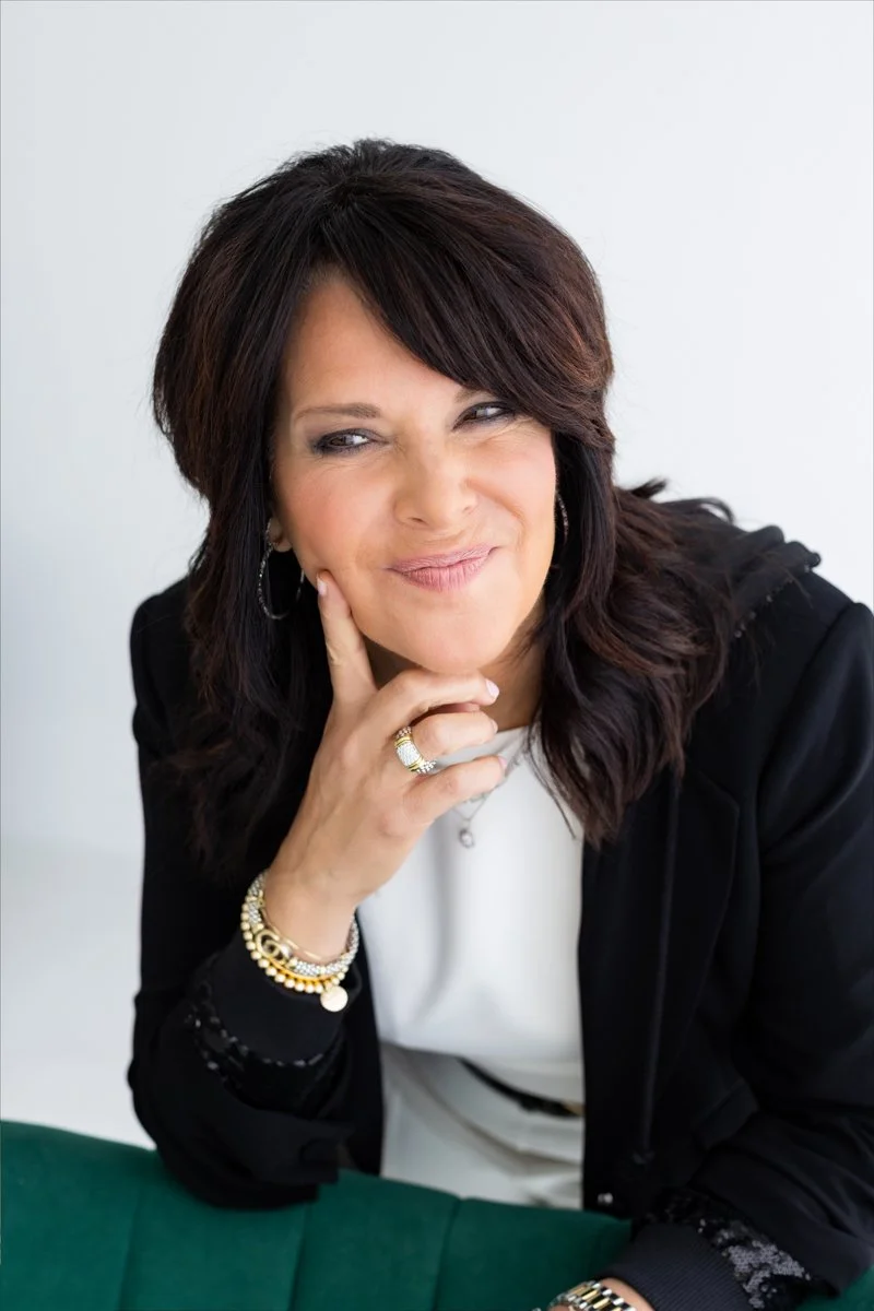 Kelli_Valade_Headshots_STEPH GRANT_PHOTOGRAPHY_2026-31.jpg