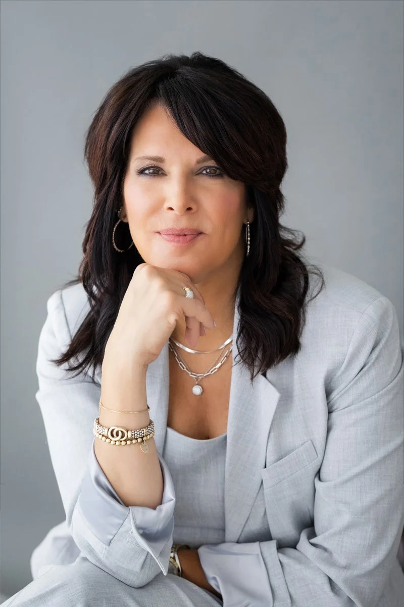 Kelli_Valade_Headshots_STEPH GRANT_PHOTOGRAPHY_2026-16.jpg