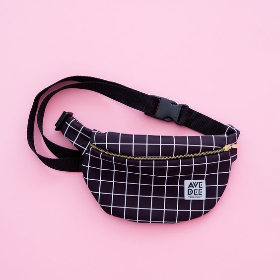 fanny pack.jpg