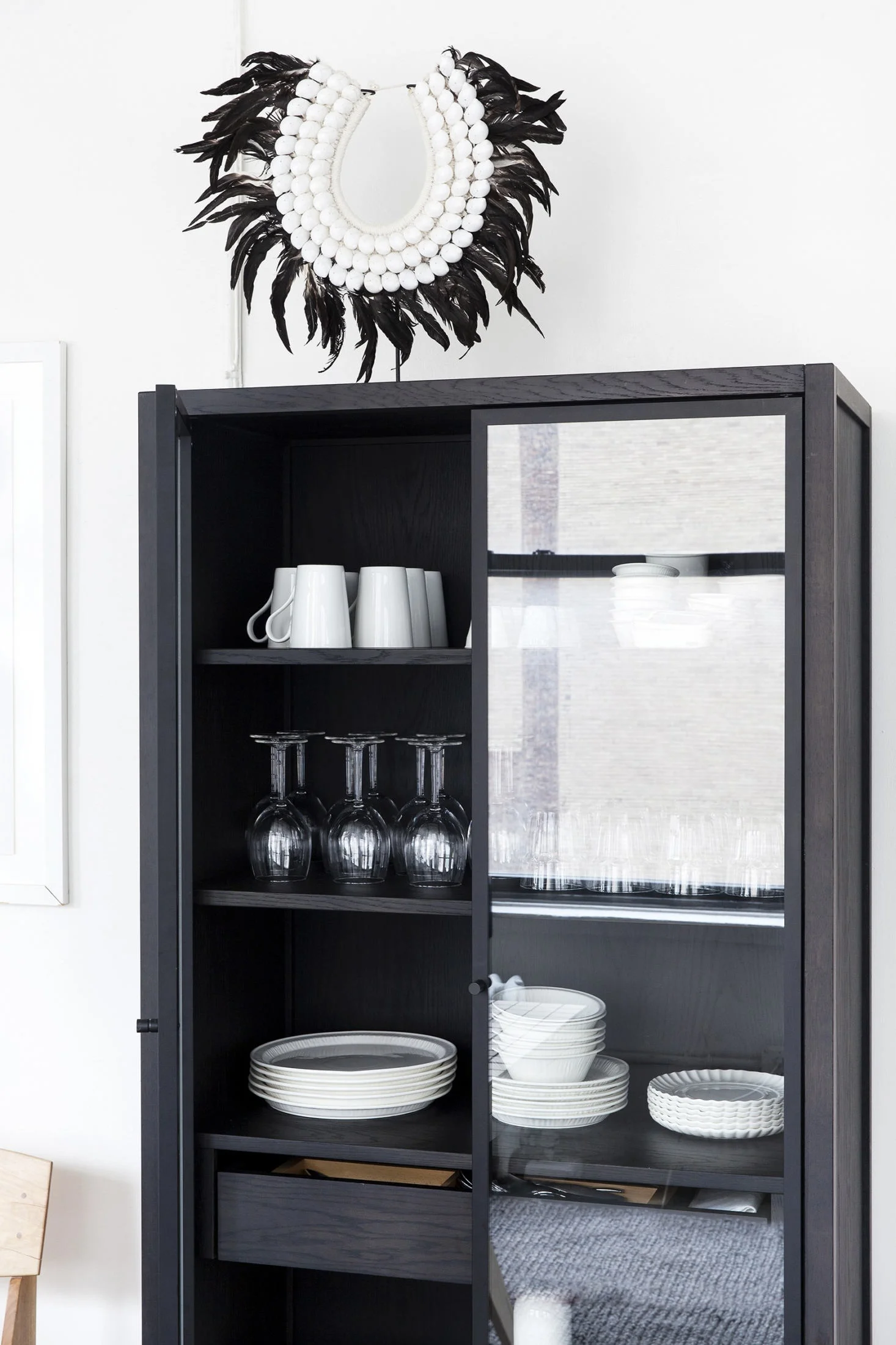 witness-apartment-coquo-kitchen-new-york-city-cabinet-1-1466x2199.jpg