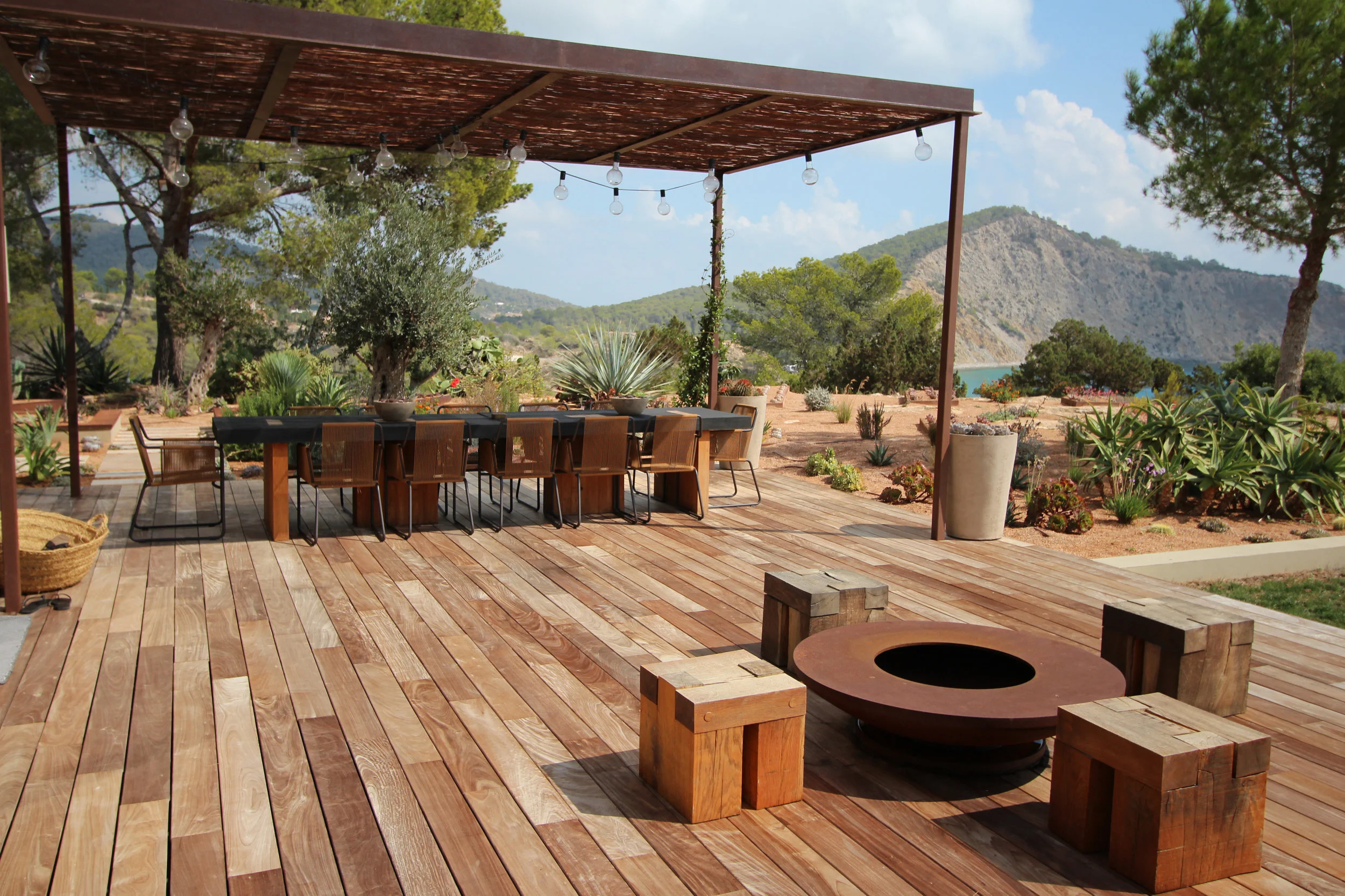 MEDITERRANEAN | COASTAL GARDEN, IBIZA