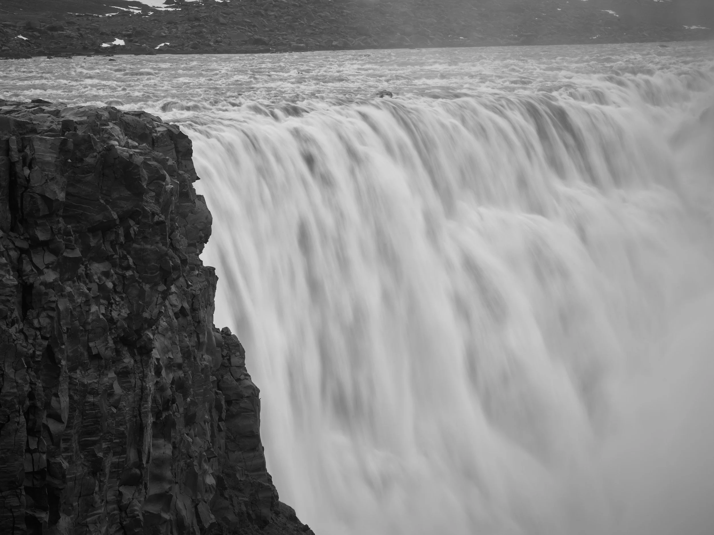  Dettifoss is a waterfall in Vatnajökull National Park in Northeast Iceland, and is reputed to be the second most powerful waterfall in Europe after the Rhine Falls. Dettifoss is situated on the Jökulsá á Fjöllum river, which flows from the Vatnajöku