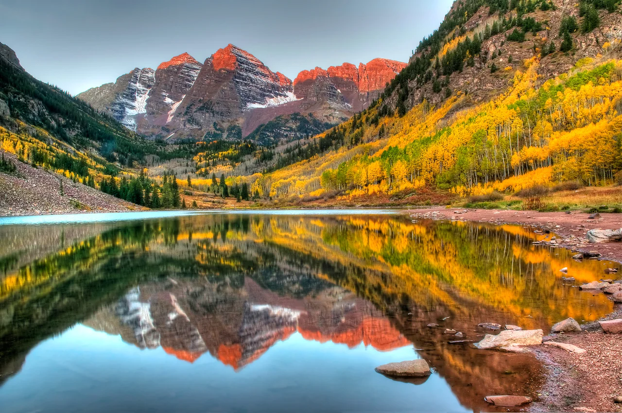 Maroon Lake reflecting the Maroon Bells, in the upper Maroon Creek valley.