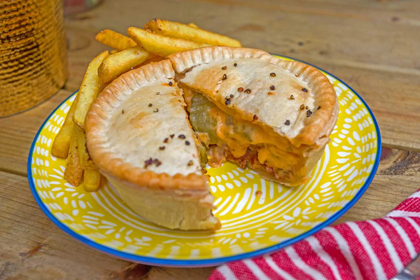 CheeseburgerPieResized.jpg