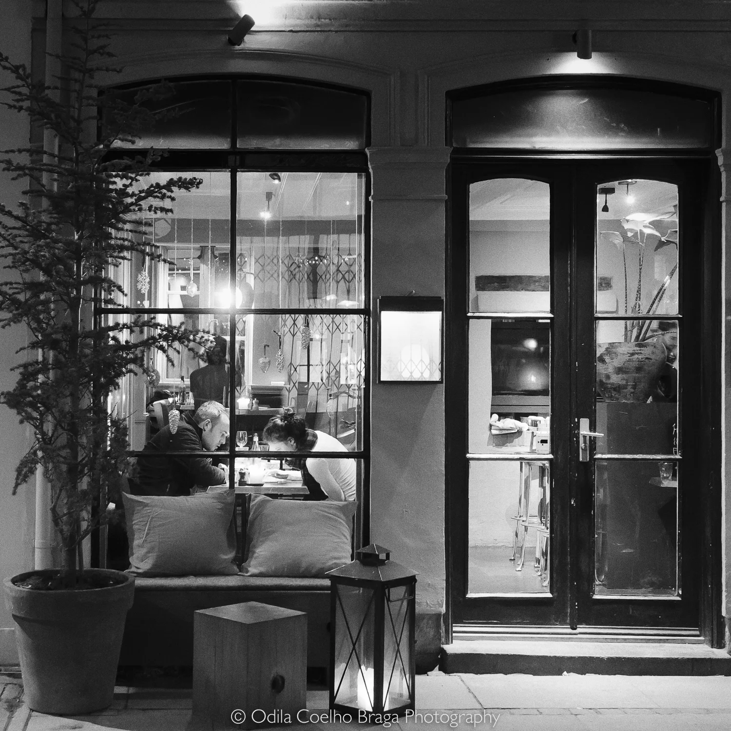 OB5D3-CopenhagenStreetPhotography-273-Edit.jpg