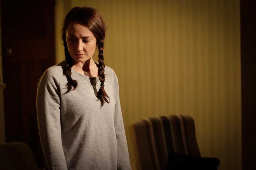 Nicole Melloy performs in Sister Cities, March 2016