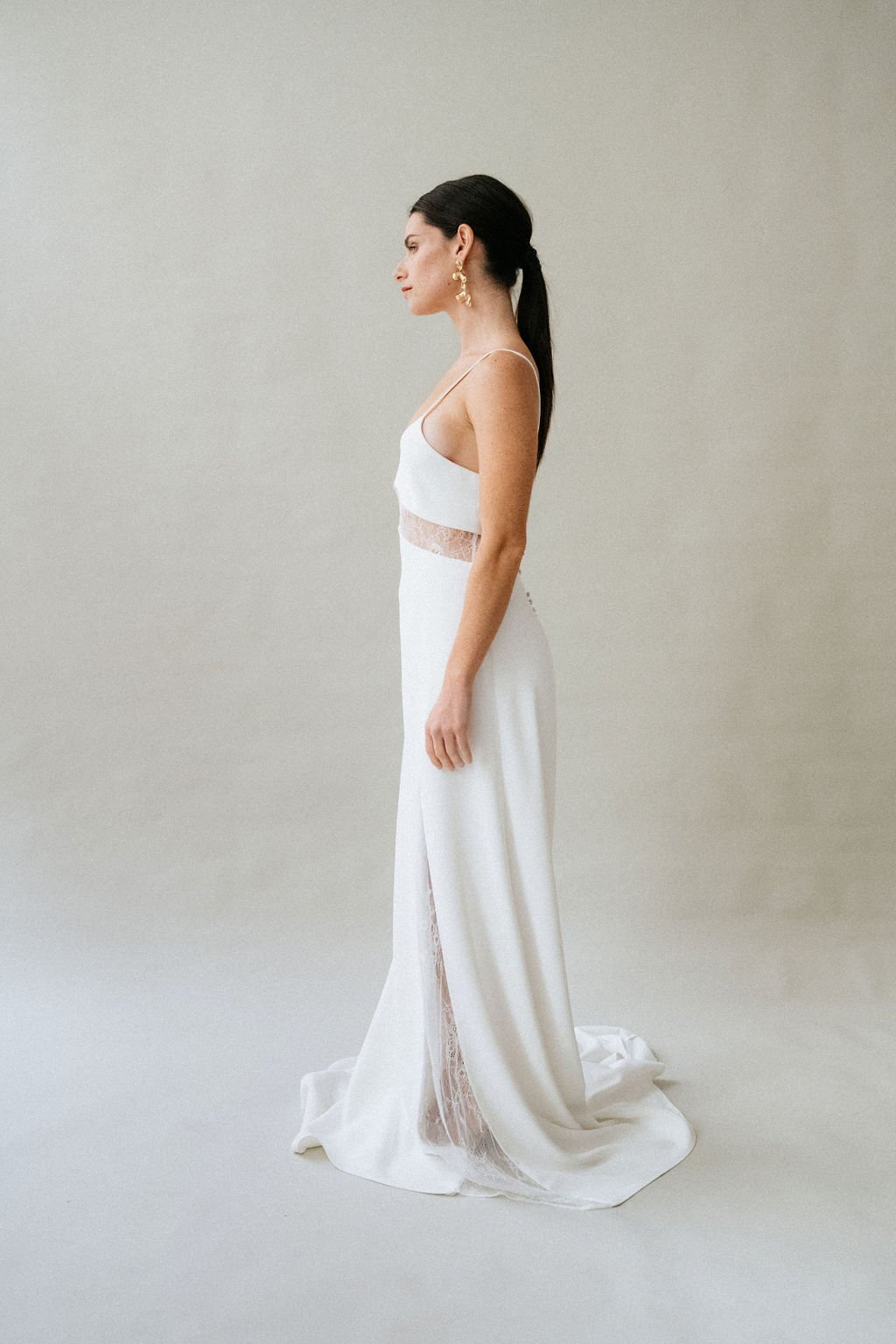 Felicite_jane_GREJ-robesdemariee-chloelapeyssonnie-studioquotidien-Nantes2.jpg (copie)