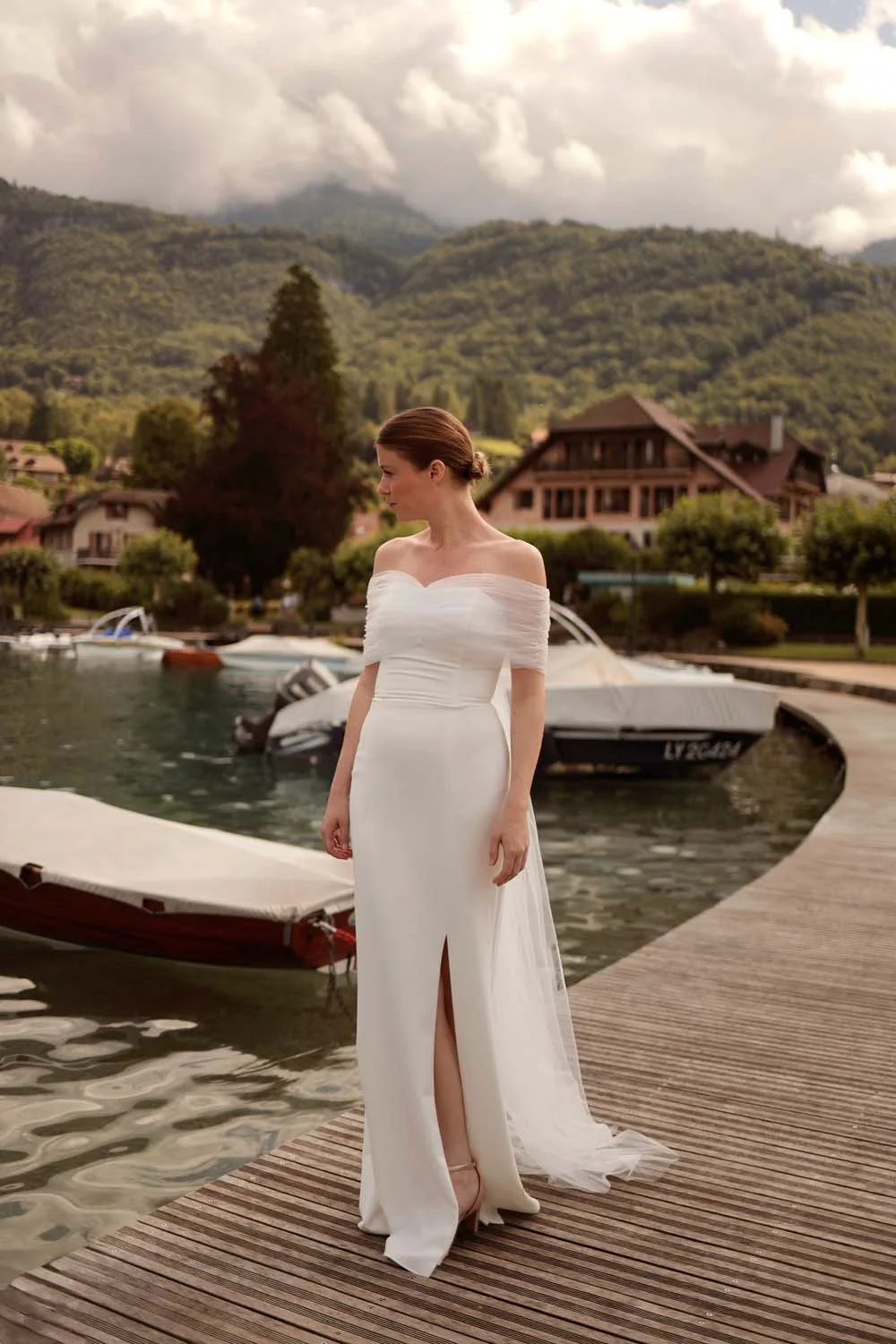 ayden-penelope-robe-de-mariee-bustier-sirene-fendue-traine-amovible-maison-lemoine (1).jpg