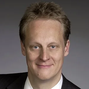 Dr. Wolfgang Hildesheim
