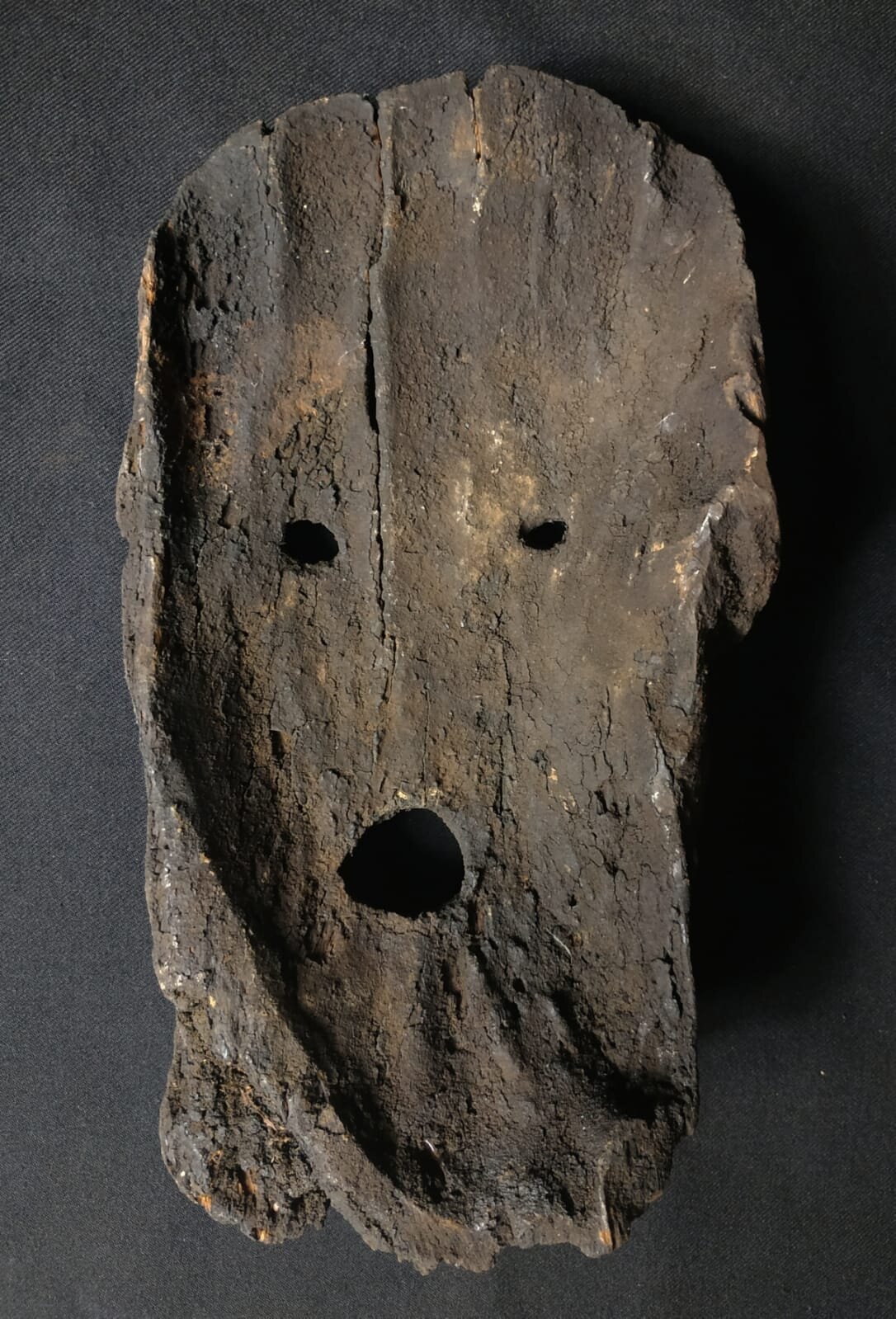 Indonesian timor mask