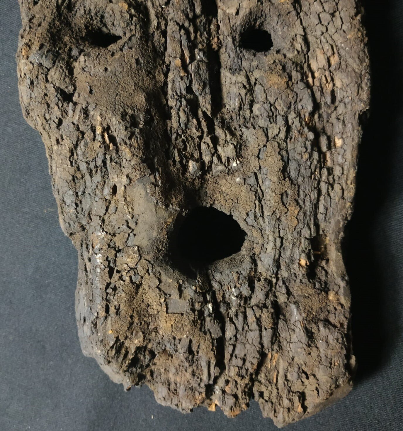 atoni timor mask
