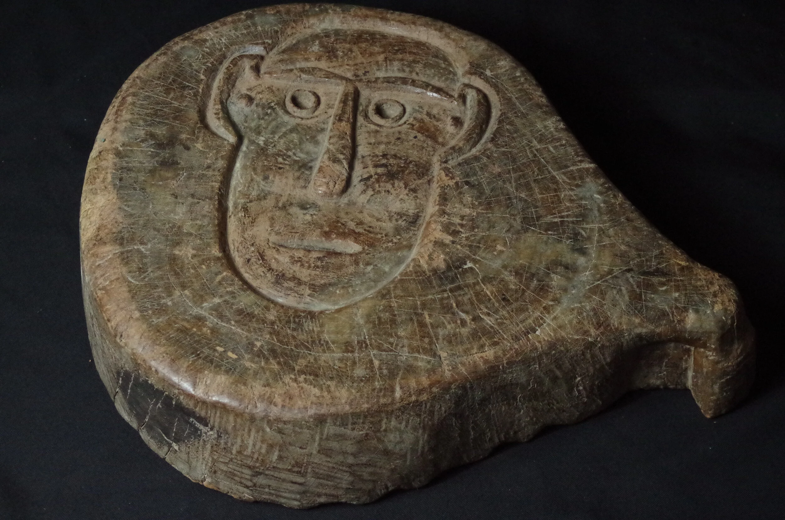 Carved stool-headrest - Belu - Timor Leste