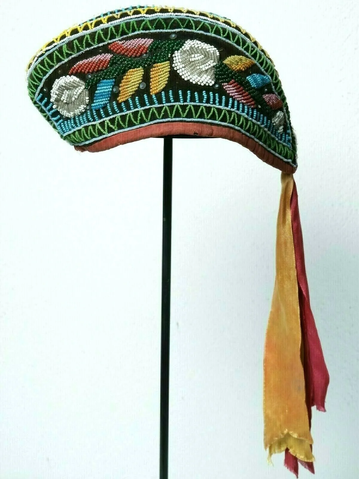 Antique Native American beaded Glengarry hat cap Iroquois 18501860