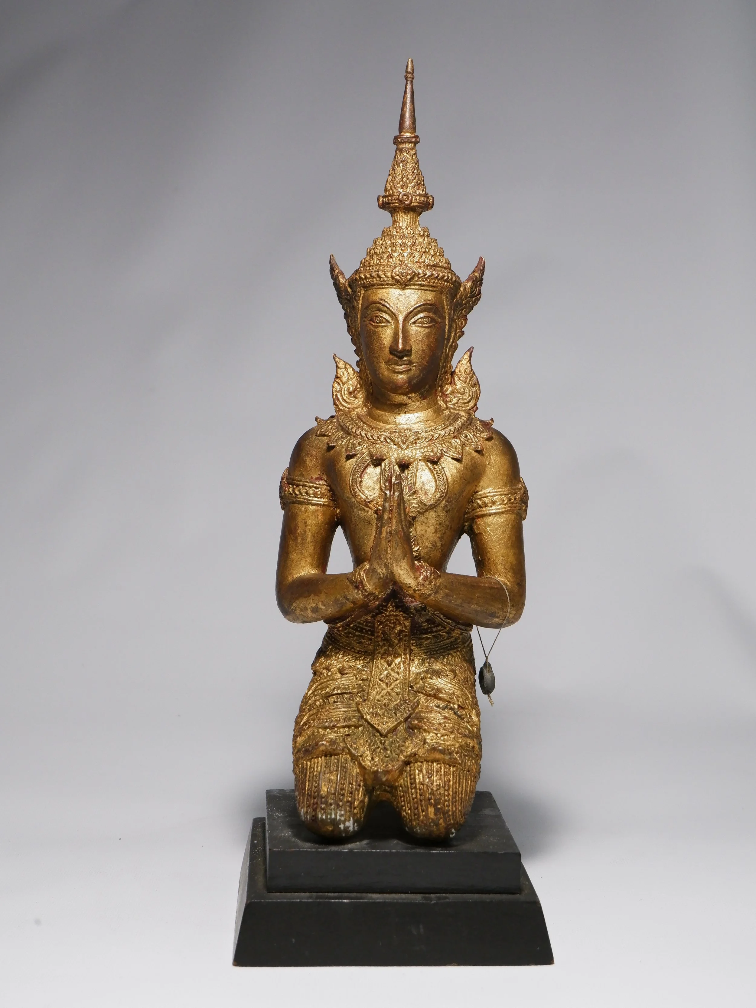 Antique bronze gilt thai statue