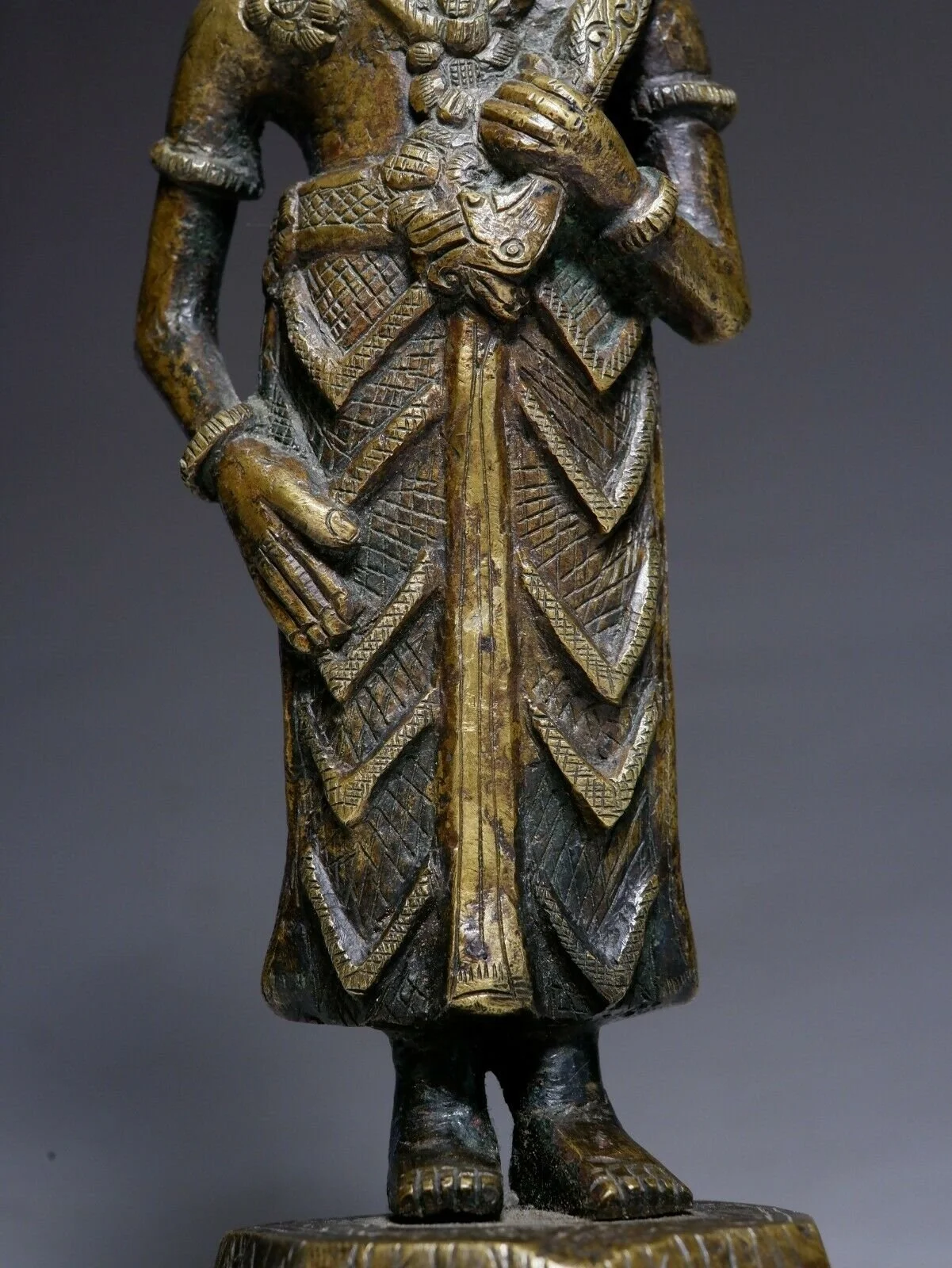 Indian bronze statuette
