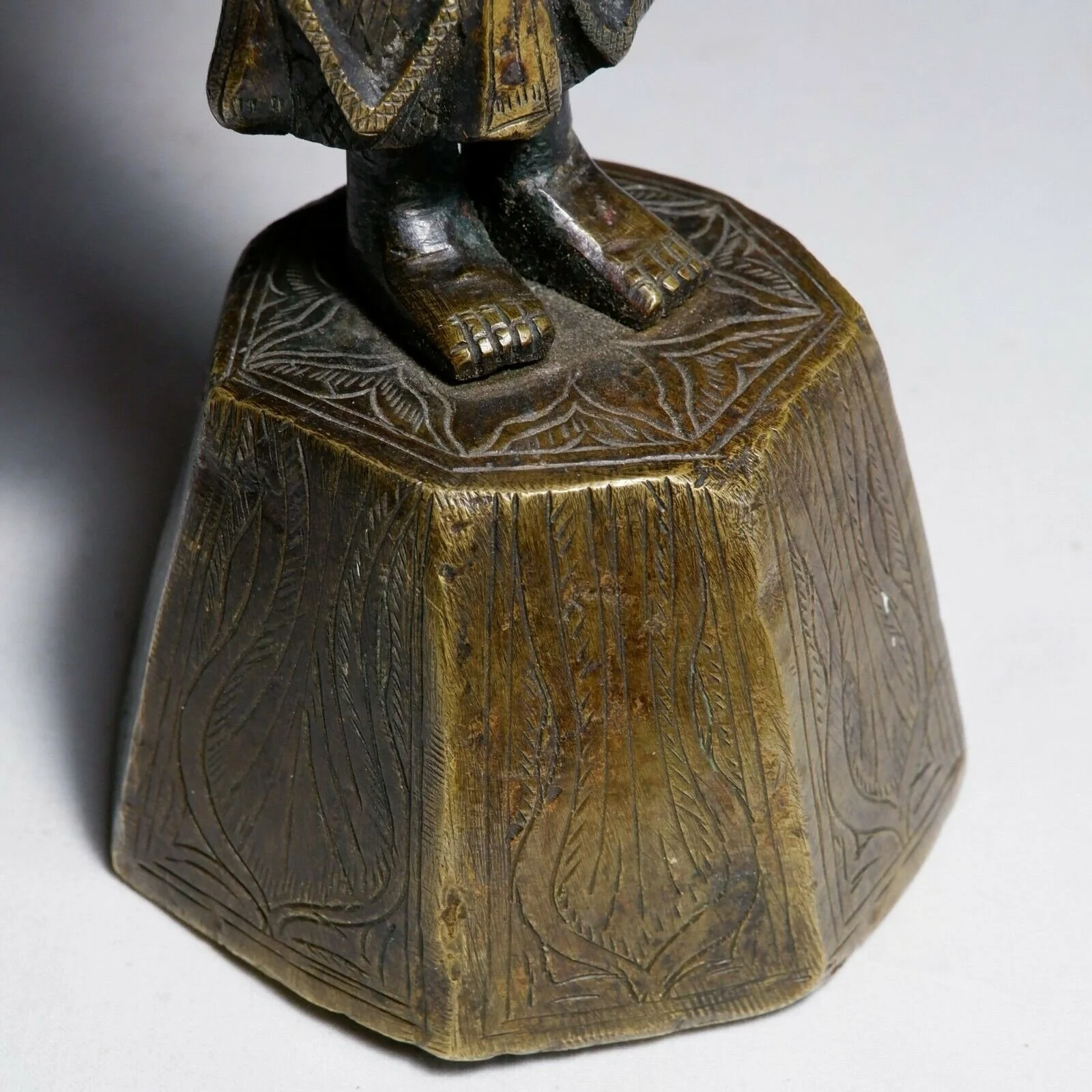 nepal bronze statue base.jpg