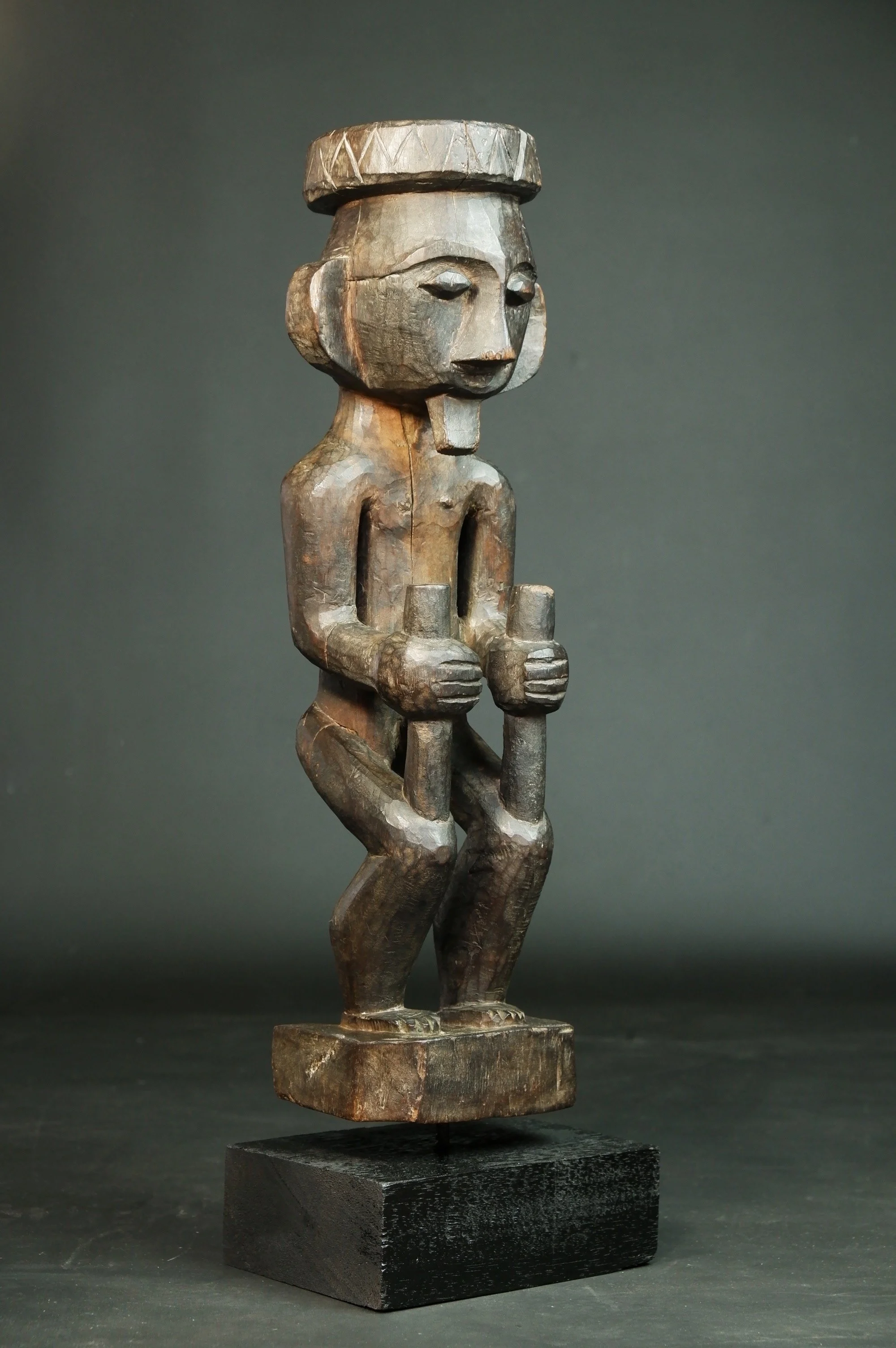 antique wood adu oro figure Nias .jpeg