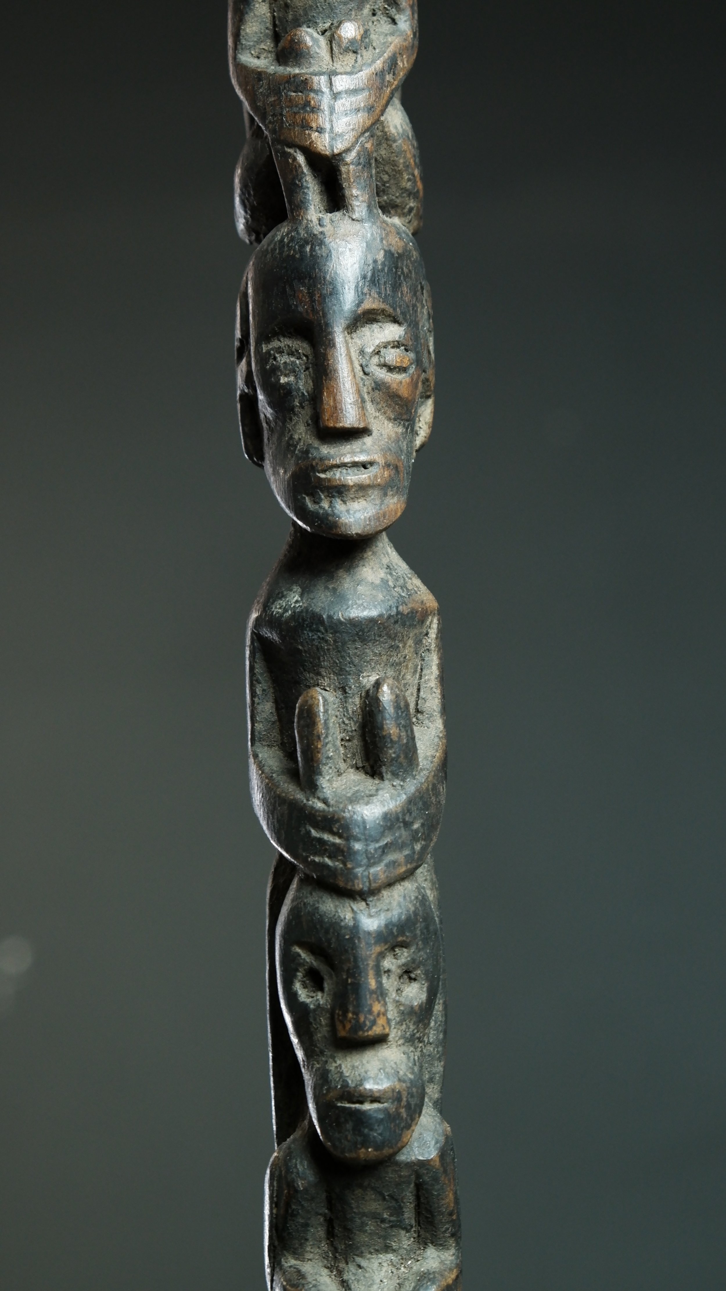 Antique Toba batak shaman staff tunggal panaluan
