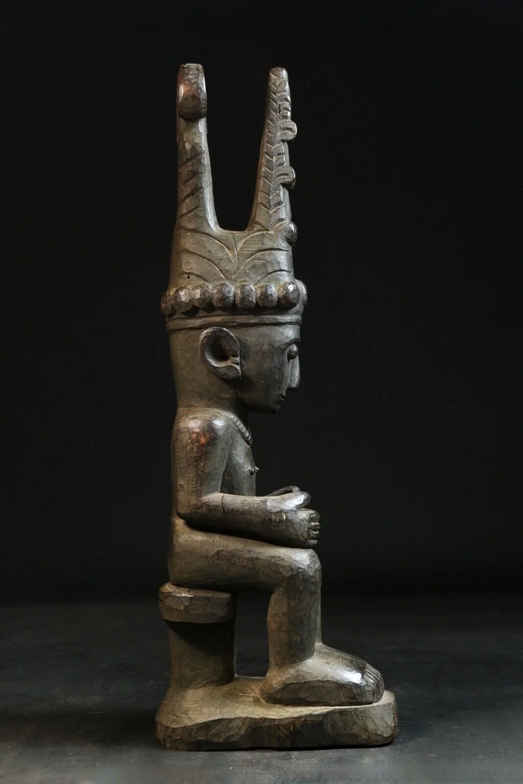 Nias adu zatua statue antique tribal 4.jpeg