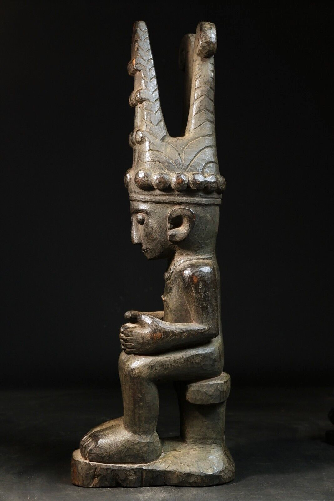 Nias adu zatua statue antique tribal3.png