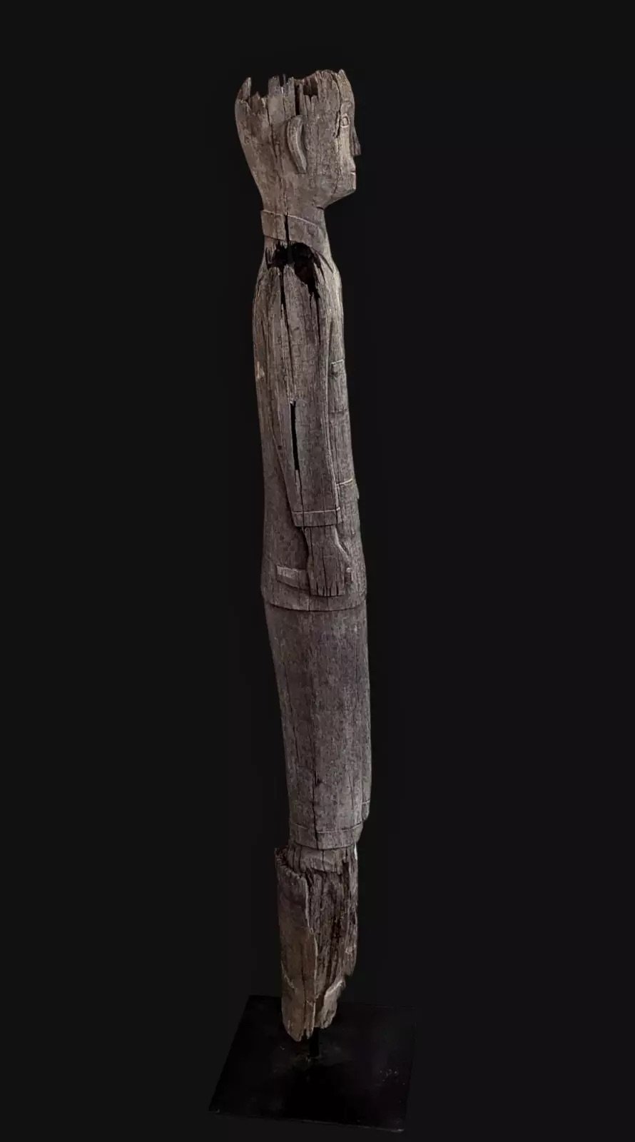 patung antique statue dayak hampatong borneo 4.jpeg
