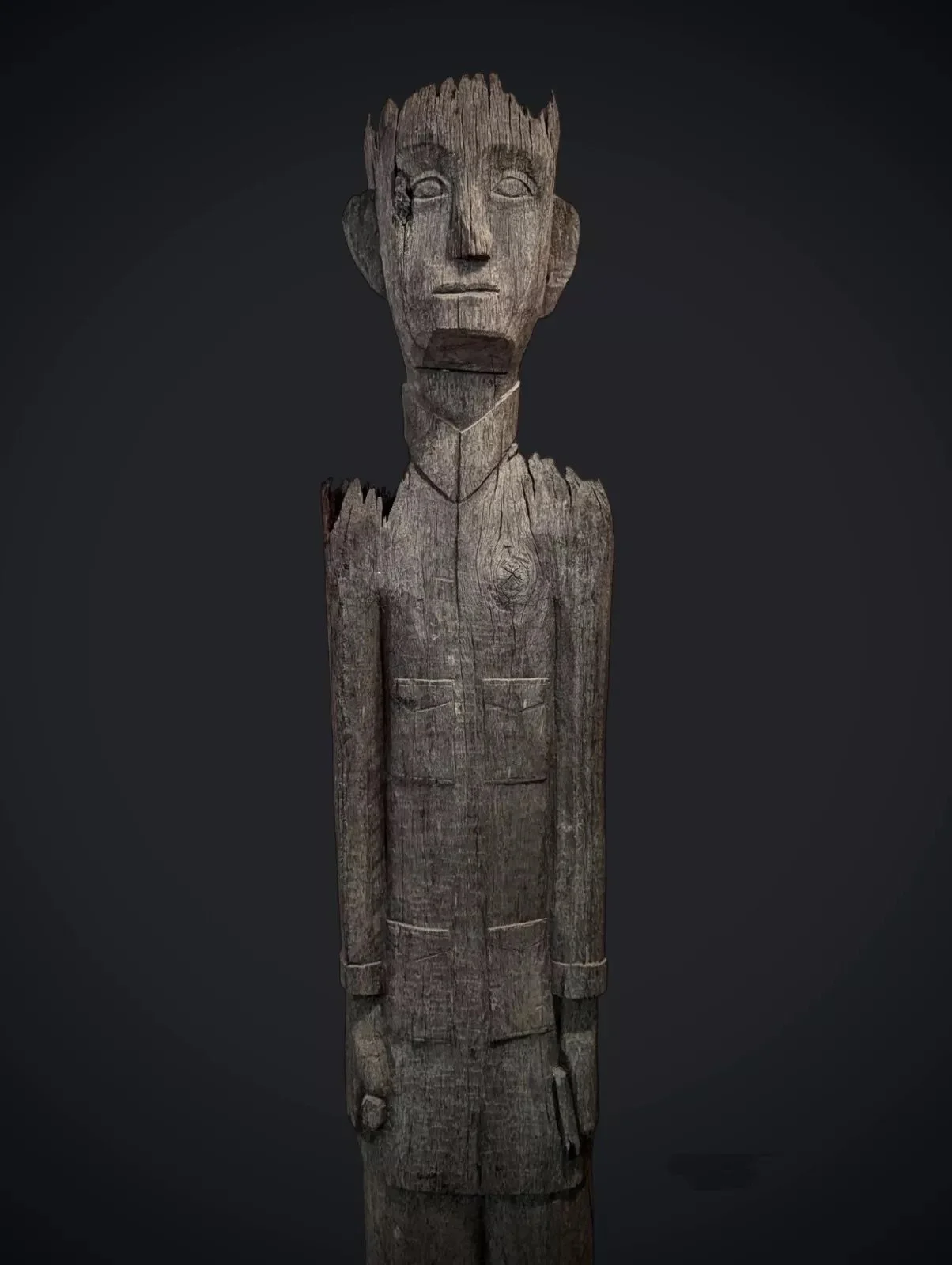 Large Dayak Wooden Statue - Hampatong - Patung Polisi - Ot Danum - Sapundu - Borneo