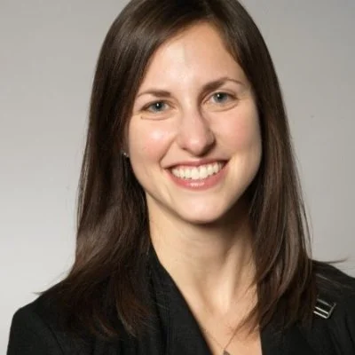 Naomi Newman Headshot copy.jpeg