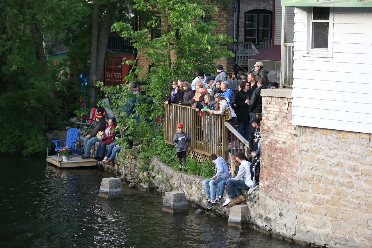 Canoe Race Watchers 2017-05-25-sto-ssm-openingceremony8-X2.jpg