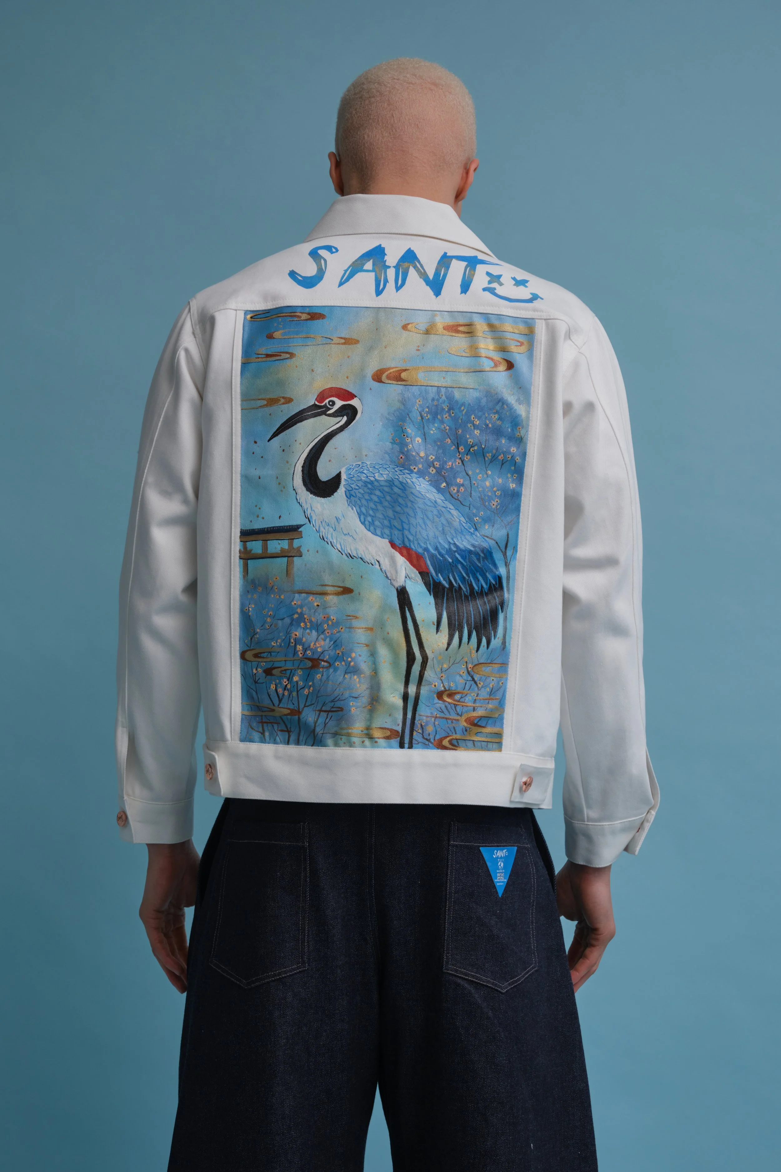 SantLondon_2606164425_Unretouched.jpg