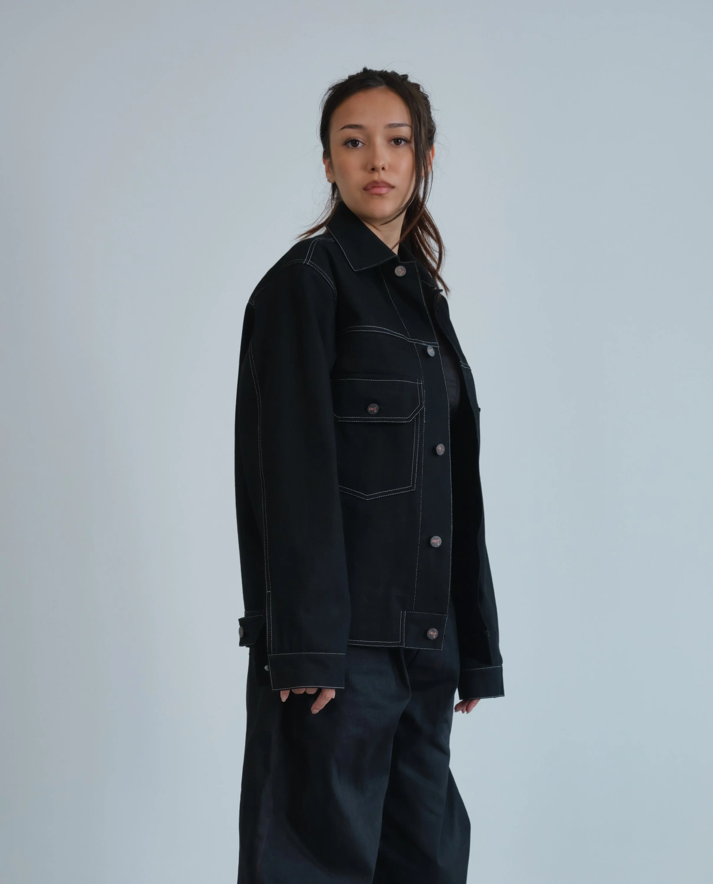 SantLondon_2606163760_Unretouched.jpg