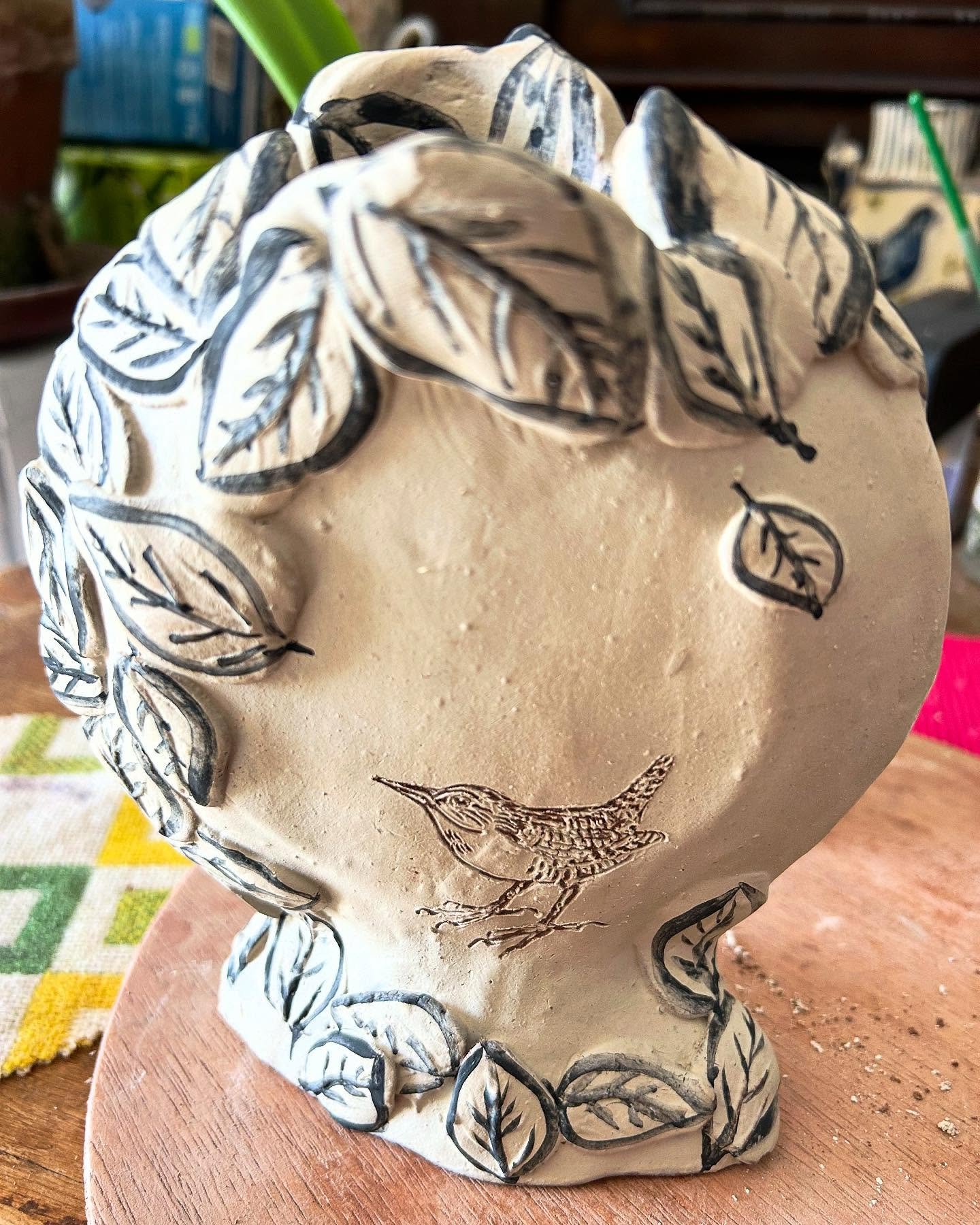 Working on a new vase with little wren and leaves… #vase #slipware #slipwarepottery #handmade #inspiredbynature #wren #sgraffito #sgraffitopottery #illustratedceramics #madeinpembrokeshire #madeinwales #adriftpottery #wip