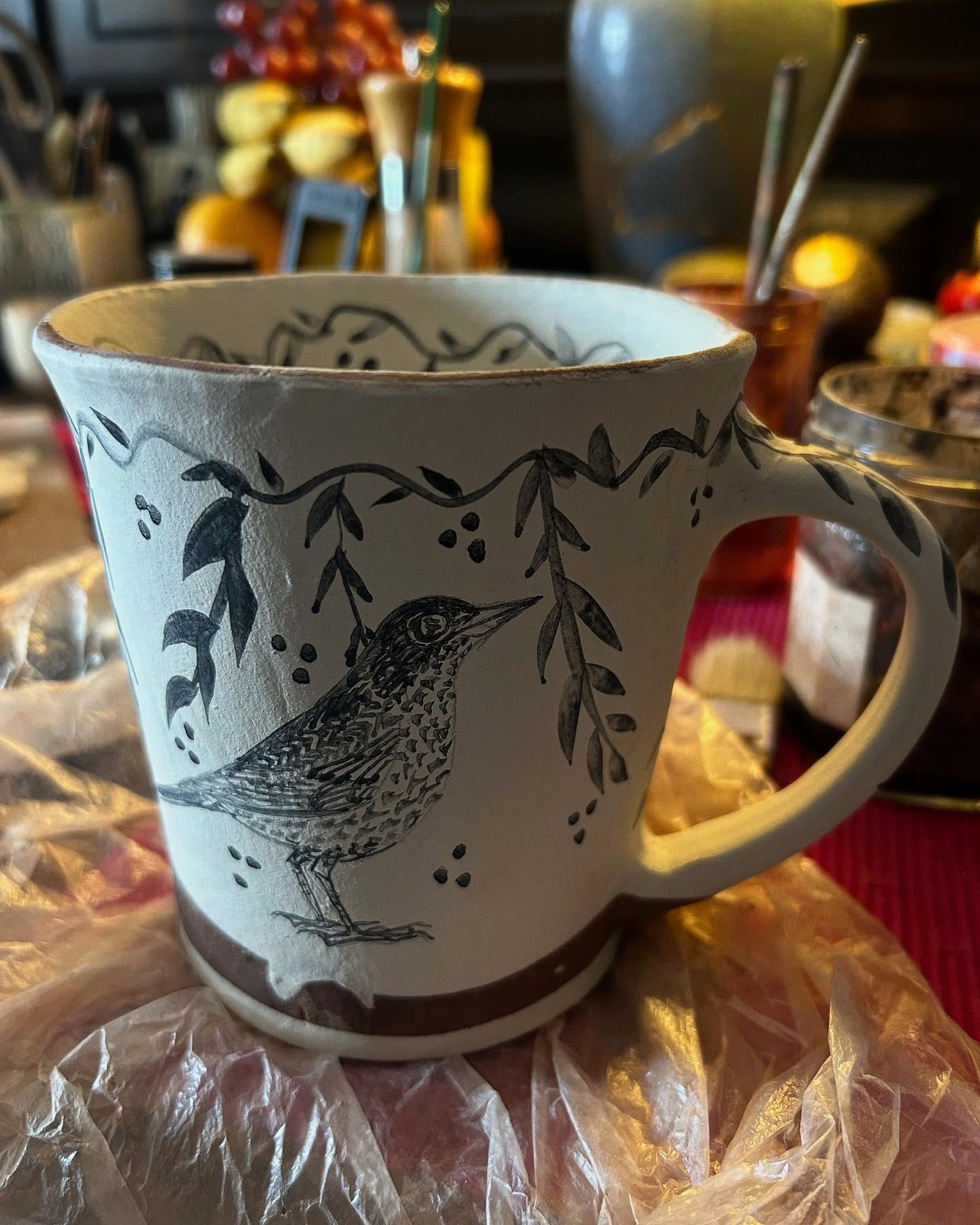 Making a couple of large mugs and hopefully will be ready to add to my online shop update, keep an eye out for an email soon if you’ve joined my mailing list. #mug #wip #slipware #slipwarepottery #handmade #handpainted #inspiredbynature #inspir