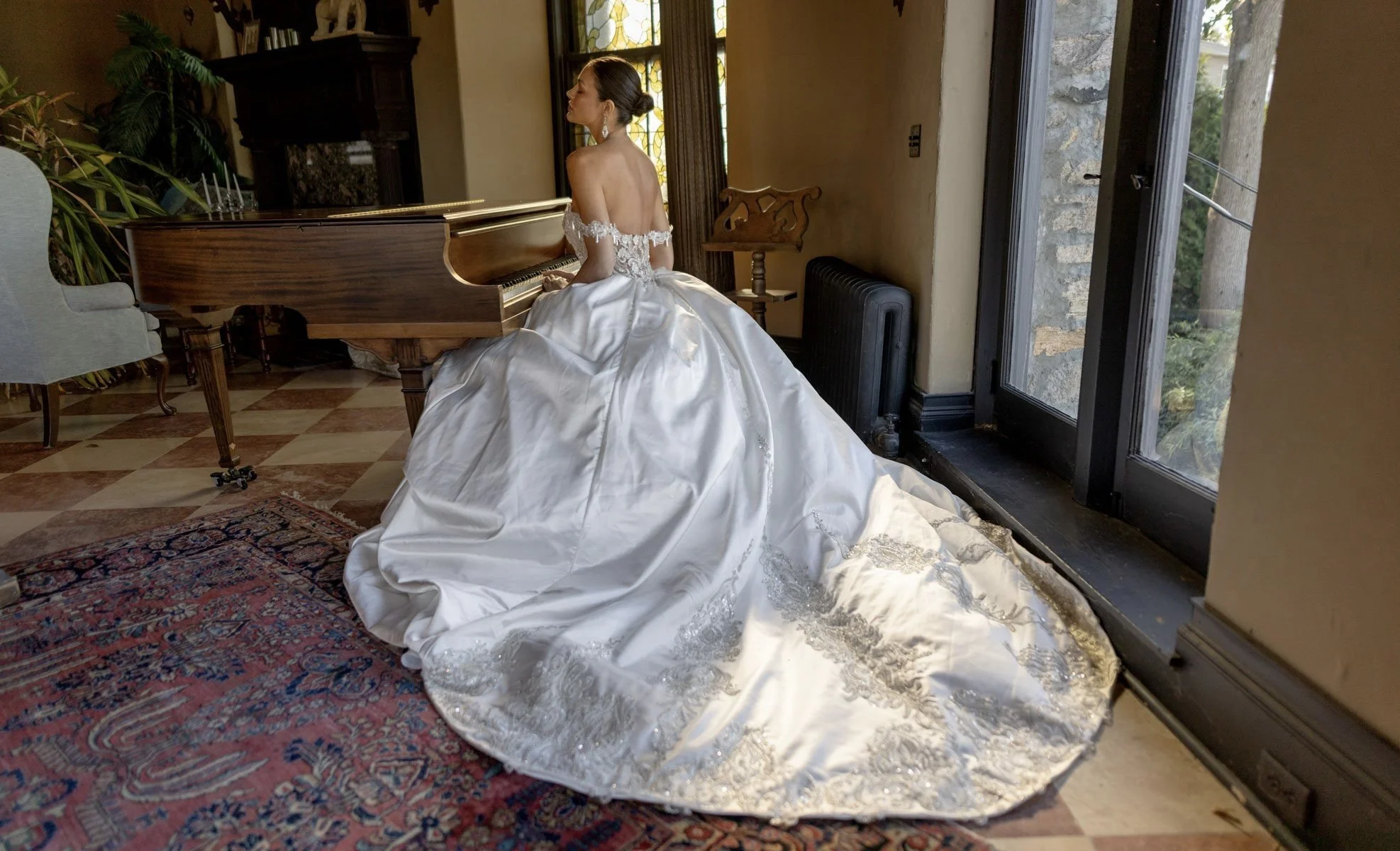 First Eve of Milady Trunk Show of 2025!