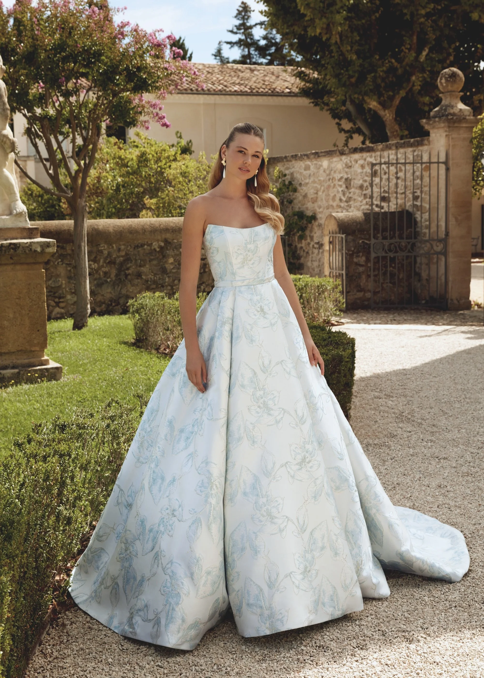 44598_FC_Sincerity-Bridal_3.jpg