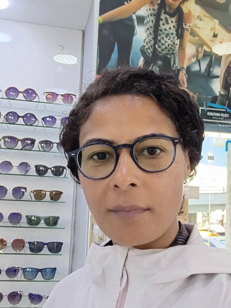 👓 New Glasses @lizziefluke 

📍New Vision Optics, Amman Jordan 

⭐️ Recommended by @hana_dabb 

.

.
.