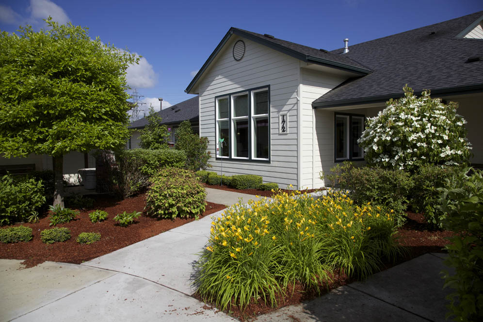 Gateway-Gardens-Residential-Memory-Care-Eugene-Oregon-14.jpg