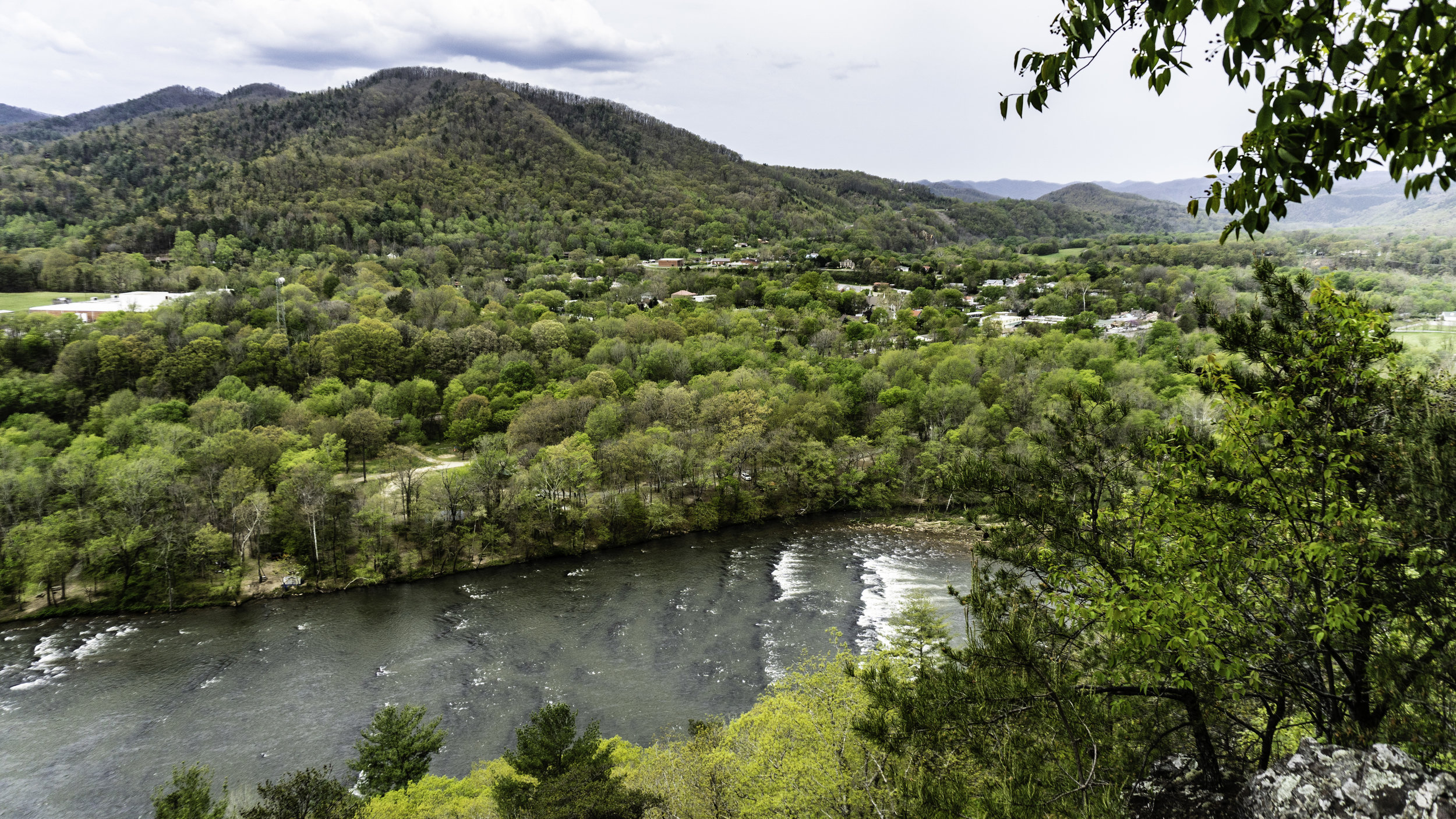  Leaving Hot Springs overlooking the French Broad River 