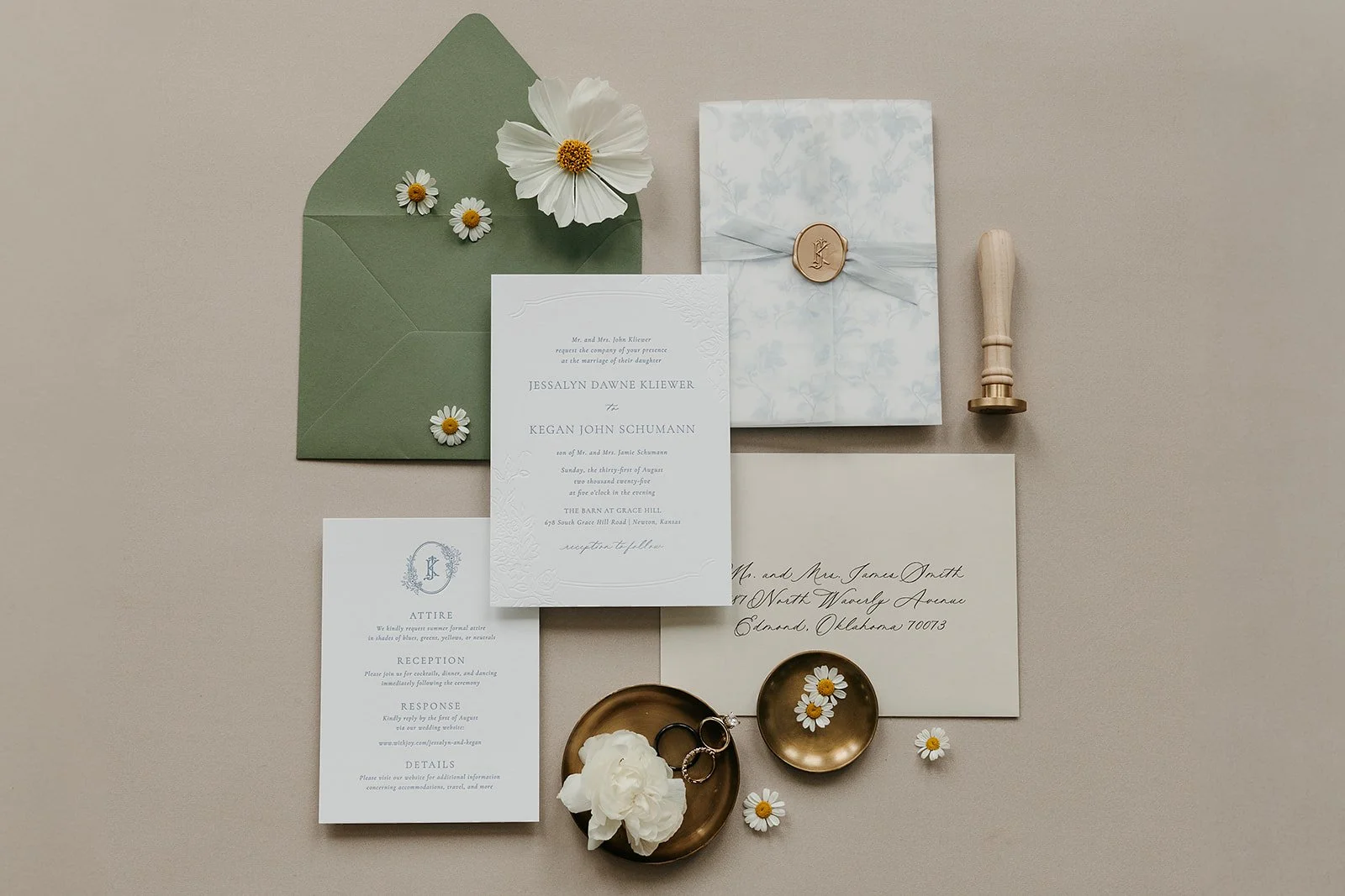 Kliewer-Schumann Wedding - AlexBoPhoto-3_websize.jpg