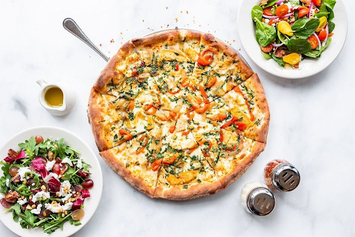 A Mother's Day She'll Love: Pizza by the Bay at Amici’s