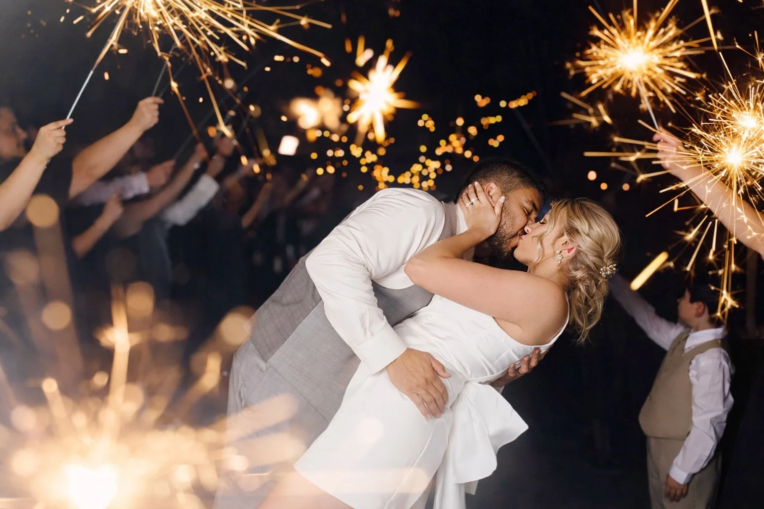 Omaha Wedding Photographer | Sparkler Bride and Groom Send Off