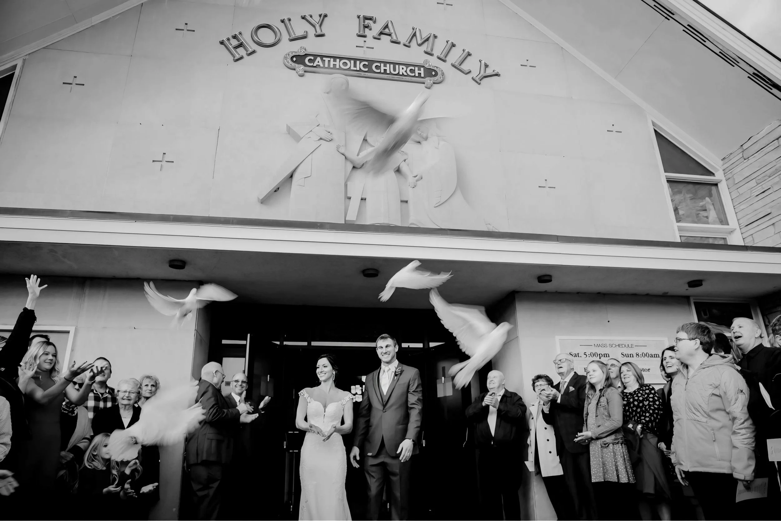 Omaha Wedding Photographer | Black and White | Dove Release 