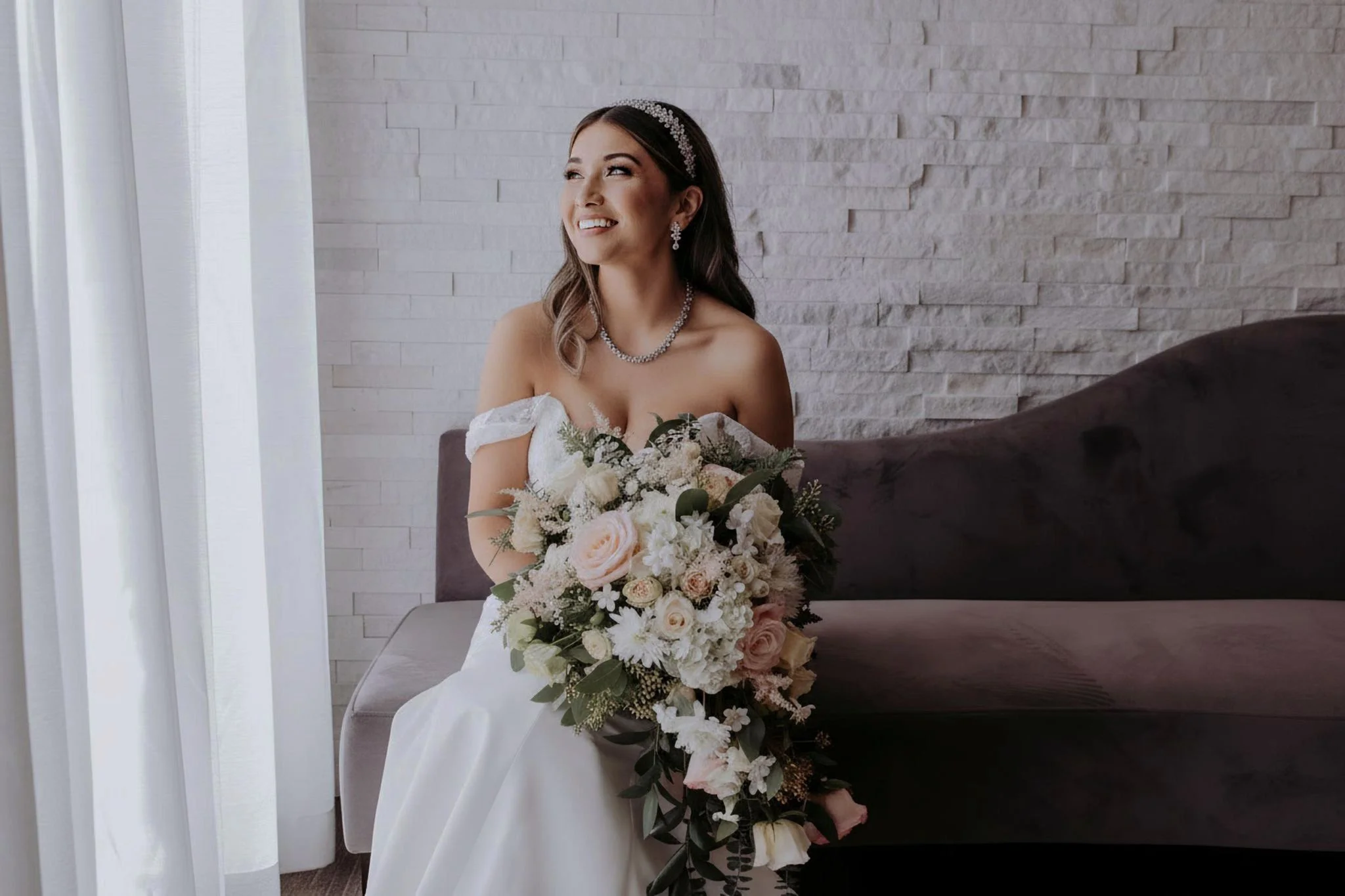 Omaha Wedding Photographer | A View Fontanelle | Bridal Portrait