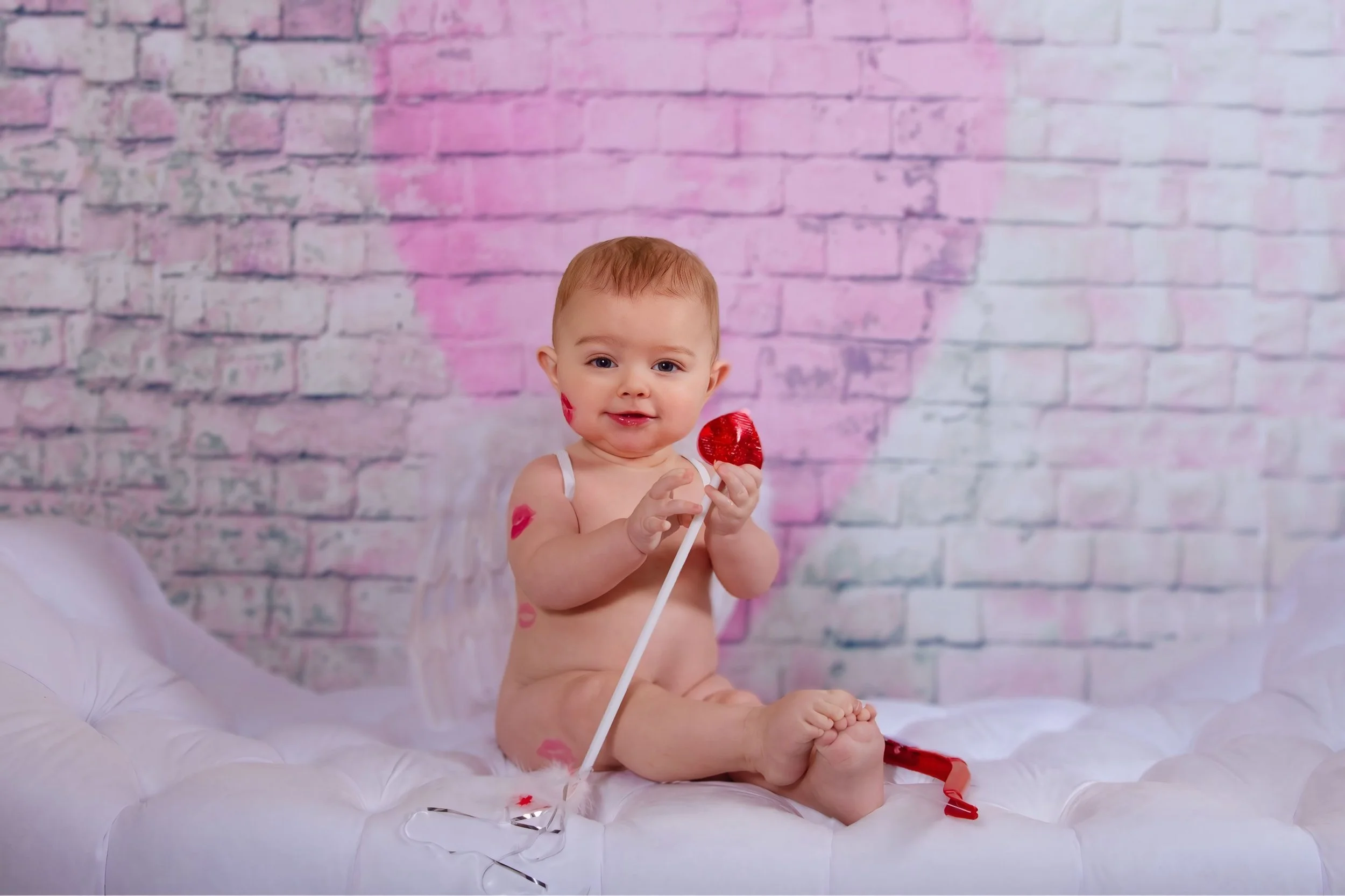 Omaha Mini Session Photographer – Valentine's Day Session – Kids Portraits – Reaction Photography